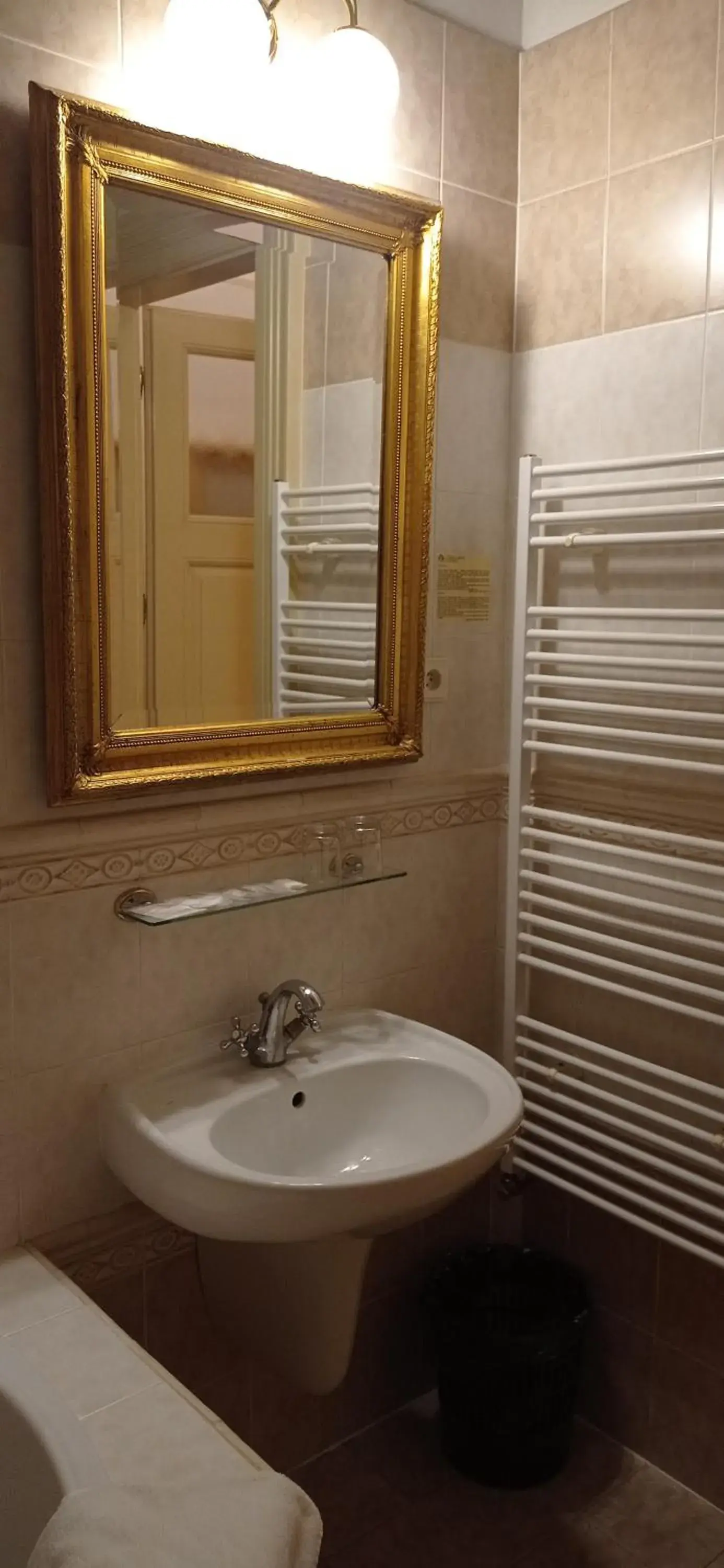 Superior Double Room in Hotel U Zlateho jelena Superior Double Room in Hotel U Zlateho jelena