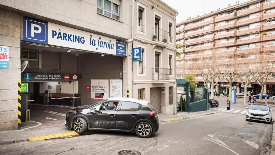 Parking in Hotelet Casa Padró