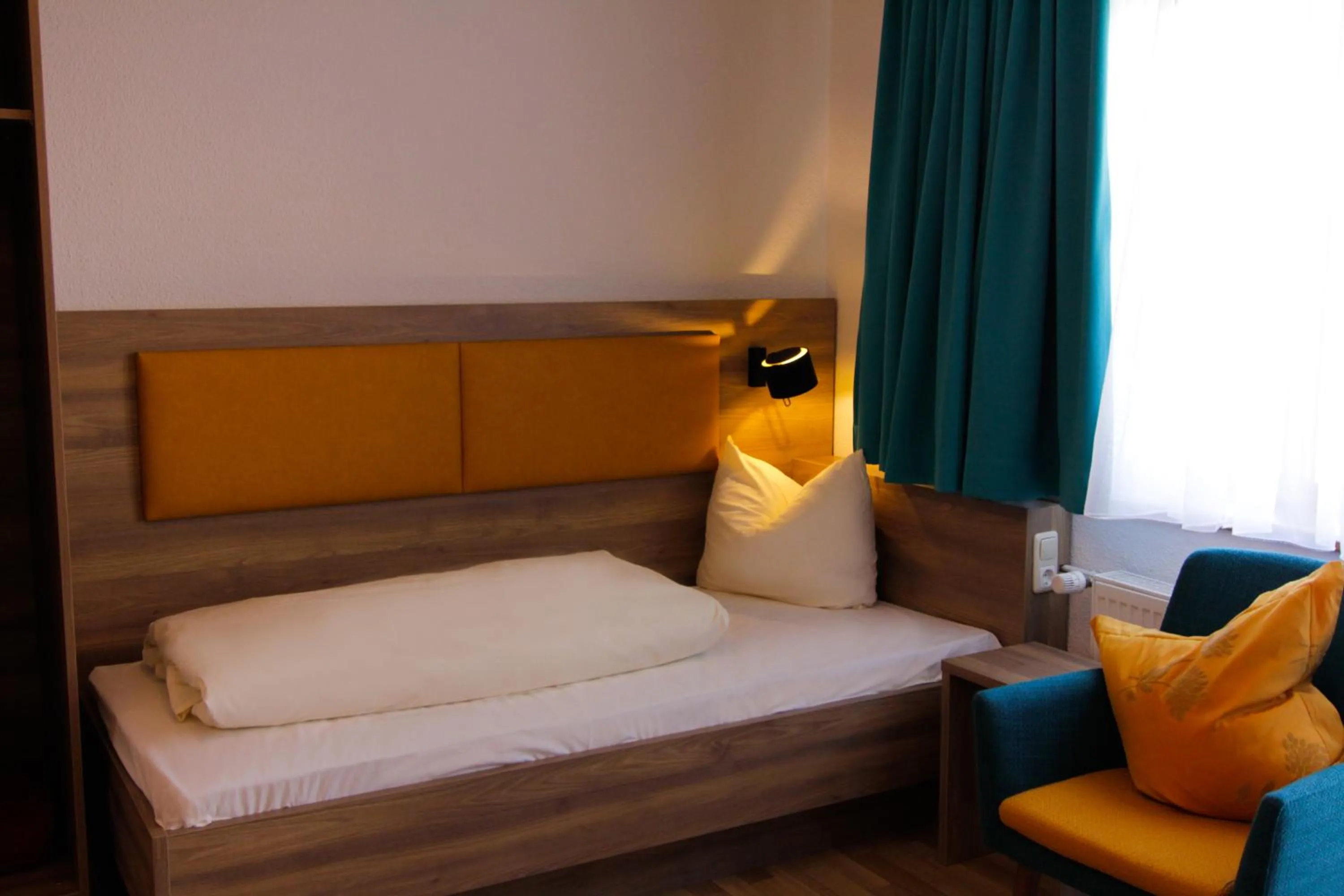 Bedroom, Bed in Hotel Burgwirt