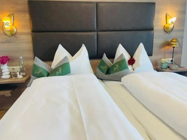 Bed in Hotel Burgwirt