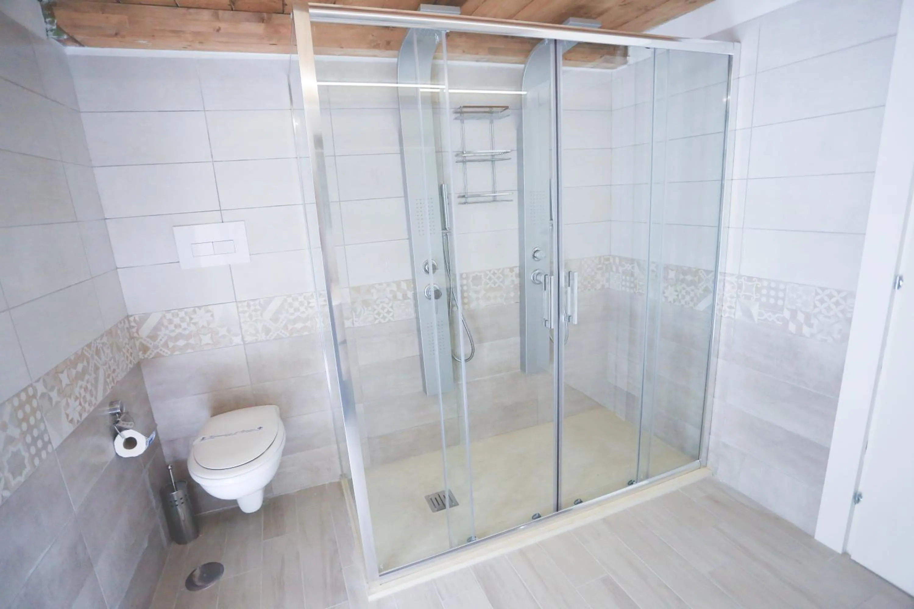 Bathroom in IL VIAGGIATORE VIA INDIPENDENZA B&B