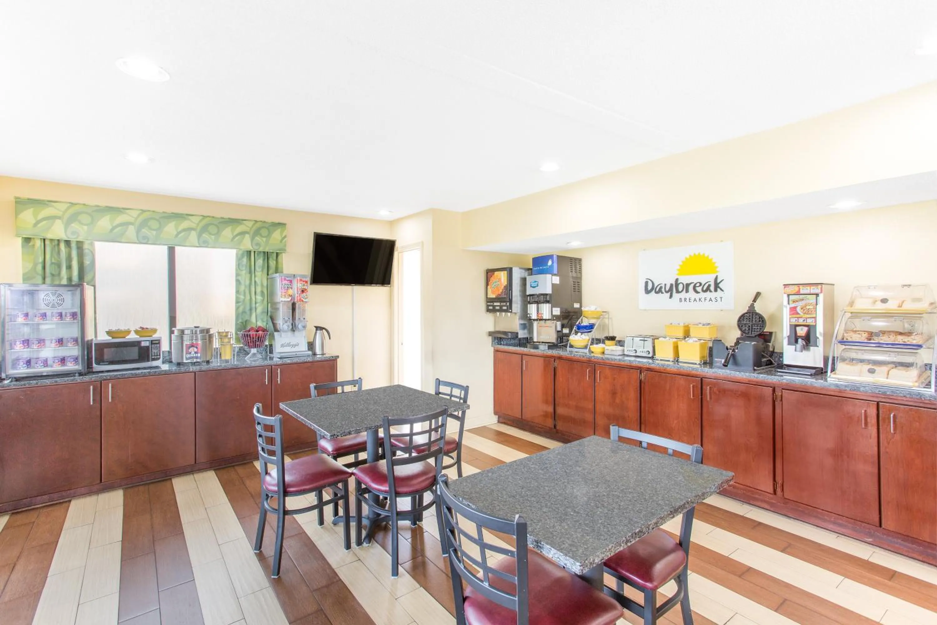 Continental breakfast in Days Inn by Wyndham Florence/I-95 North