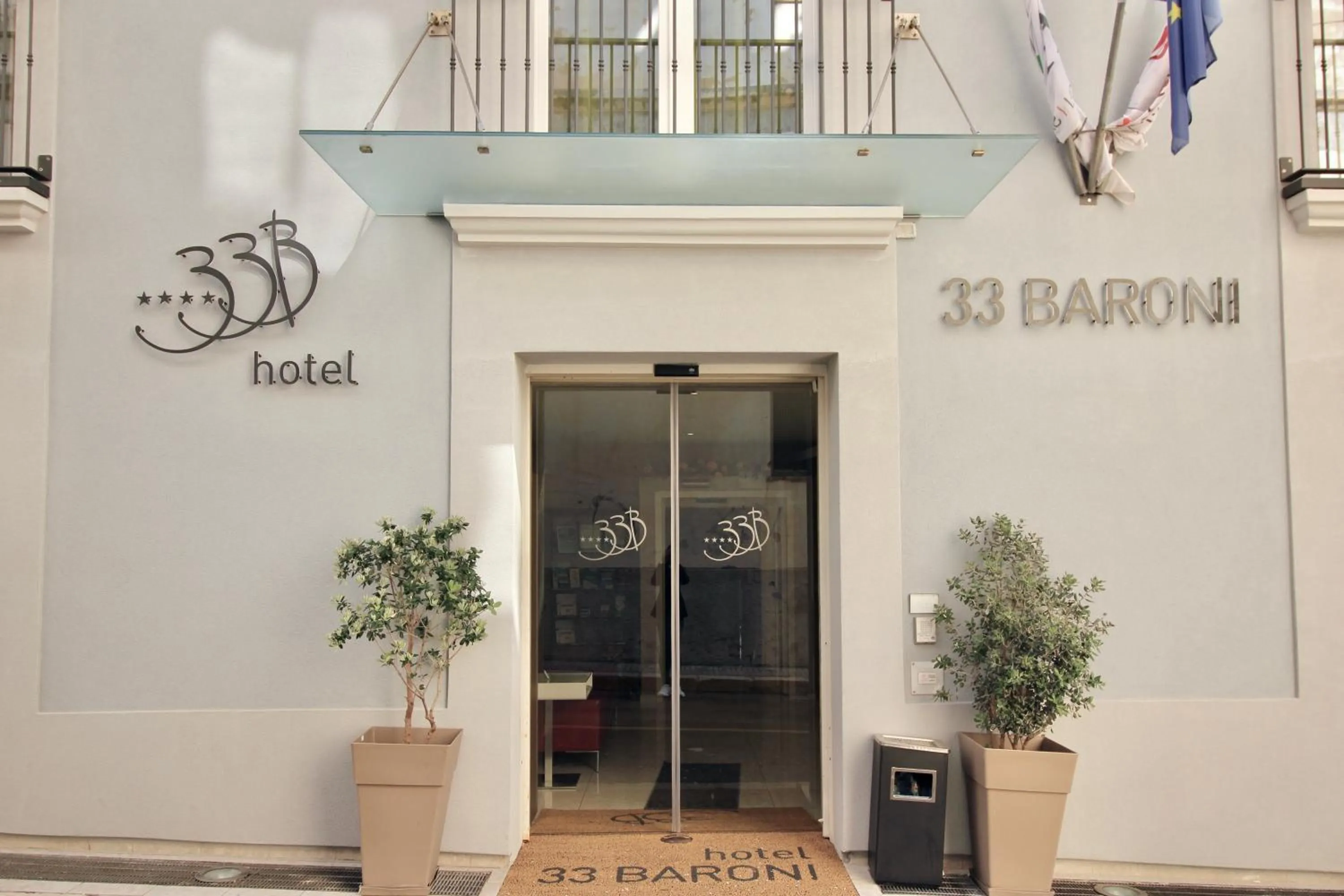 Property building in Hotel 33 Baroni