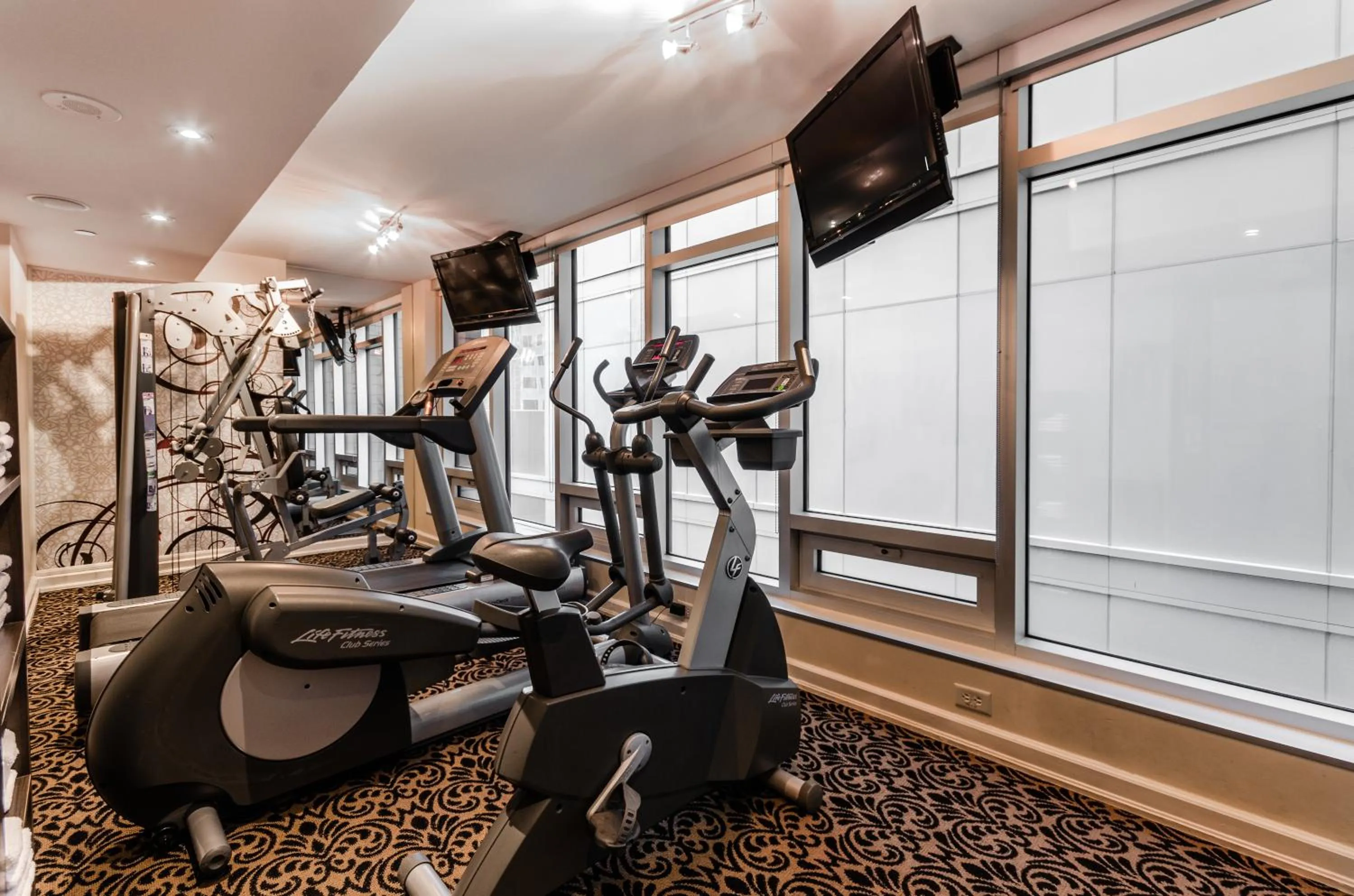 Fitness centre/facilities in Le St-Martin Hotel Centre-ville – Hotel Particulier