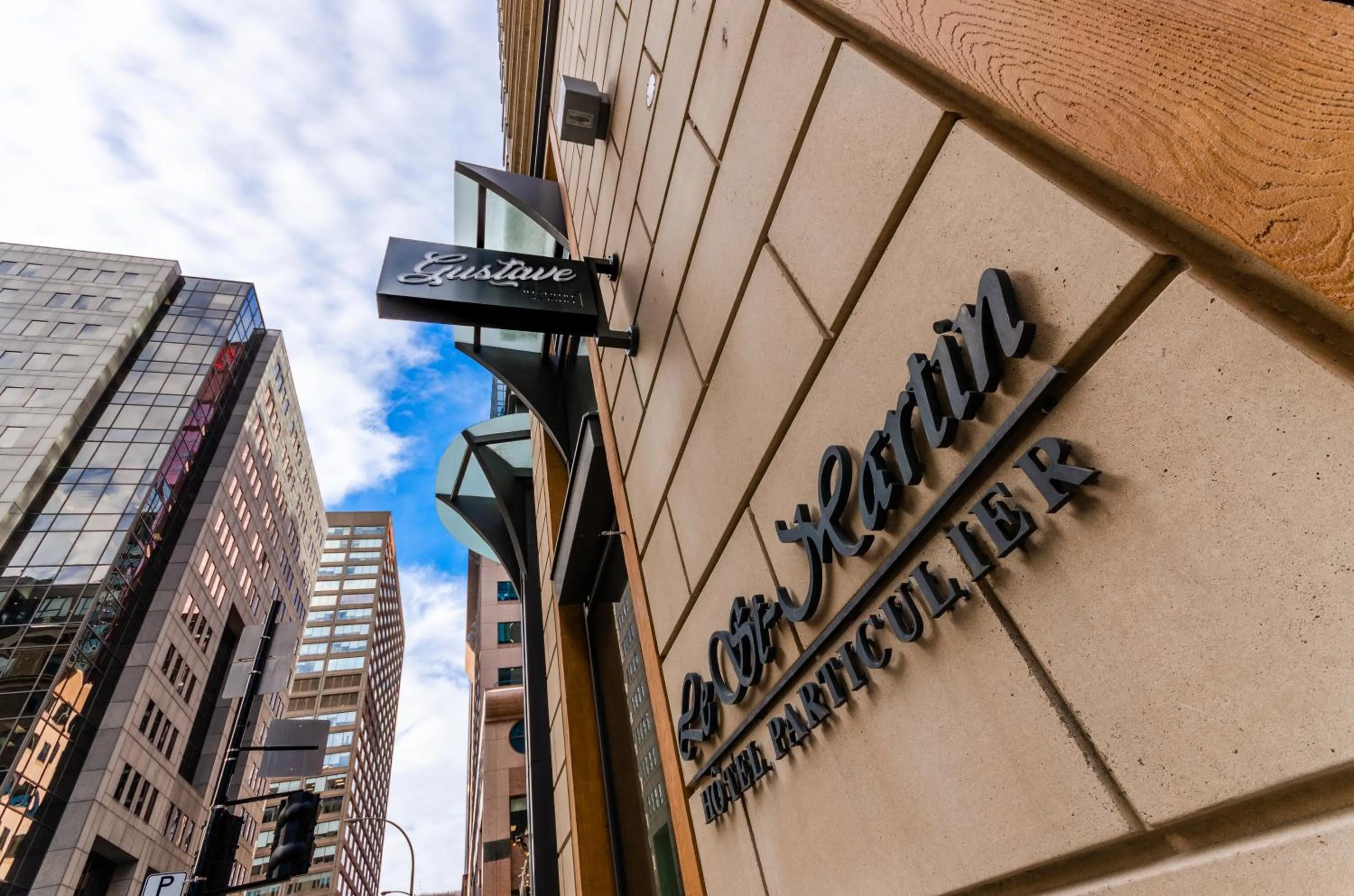 Property logo or sign in Le St-Martin Hotel Centre-ville – Hotel Particulier