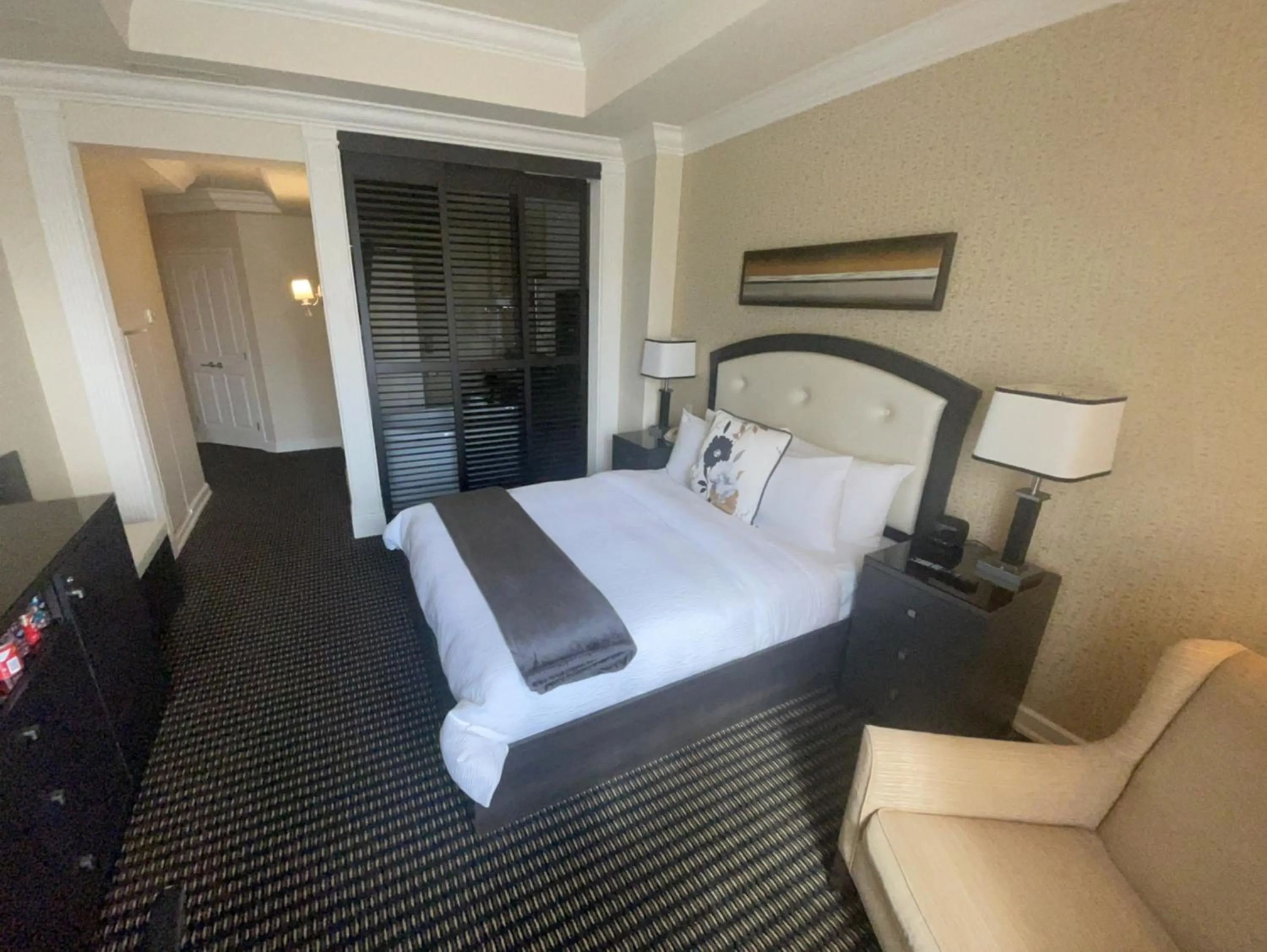 Bedroom, Bed in Le St-Martin Hotel Centre-ville – Hotel Particulier