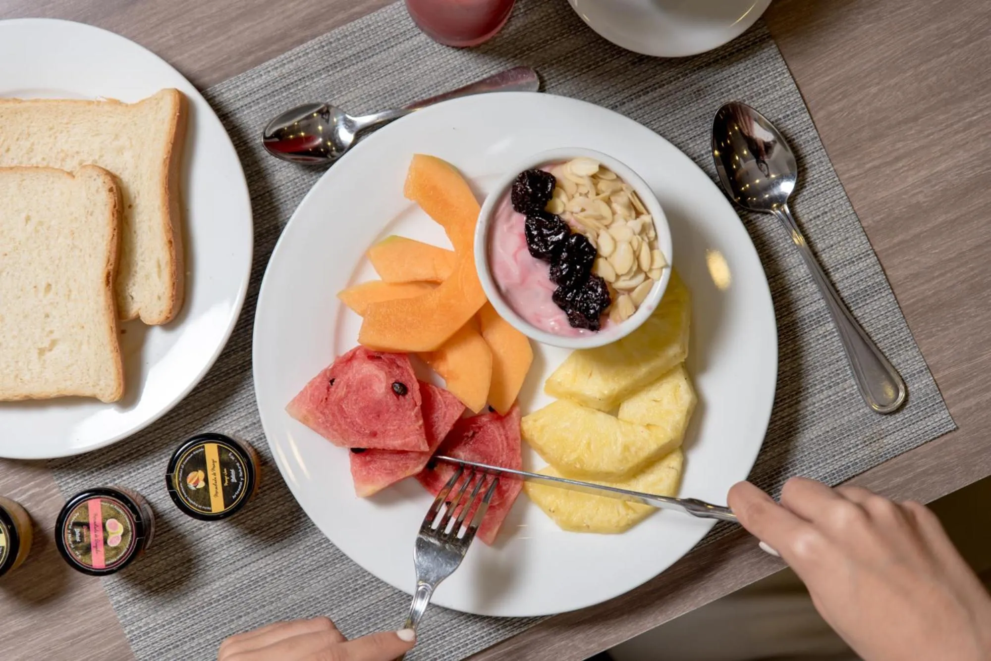 Breakfast in Novus Plaza Hodelpa