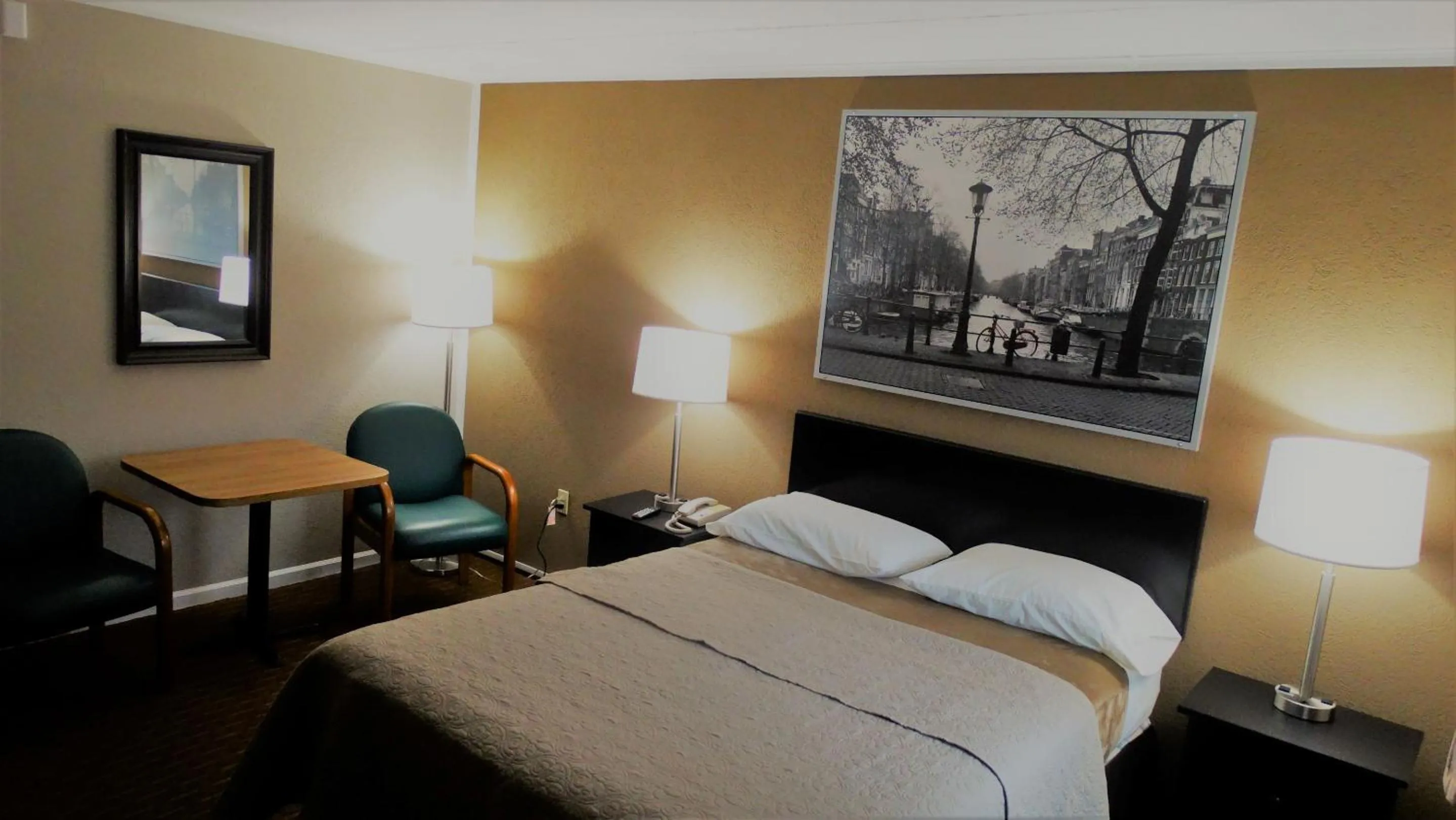 Attican Motel - Attica - Batavia - Warsaw - Darien Lake