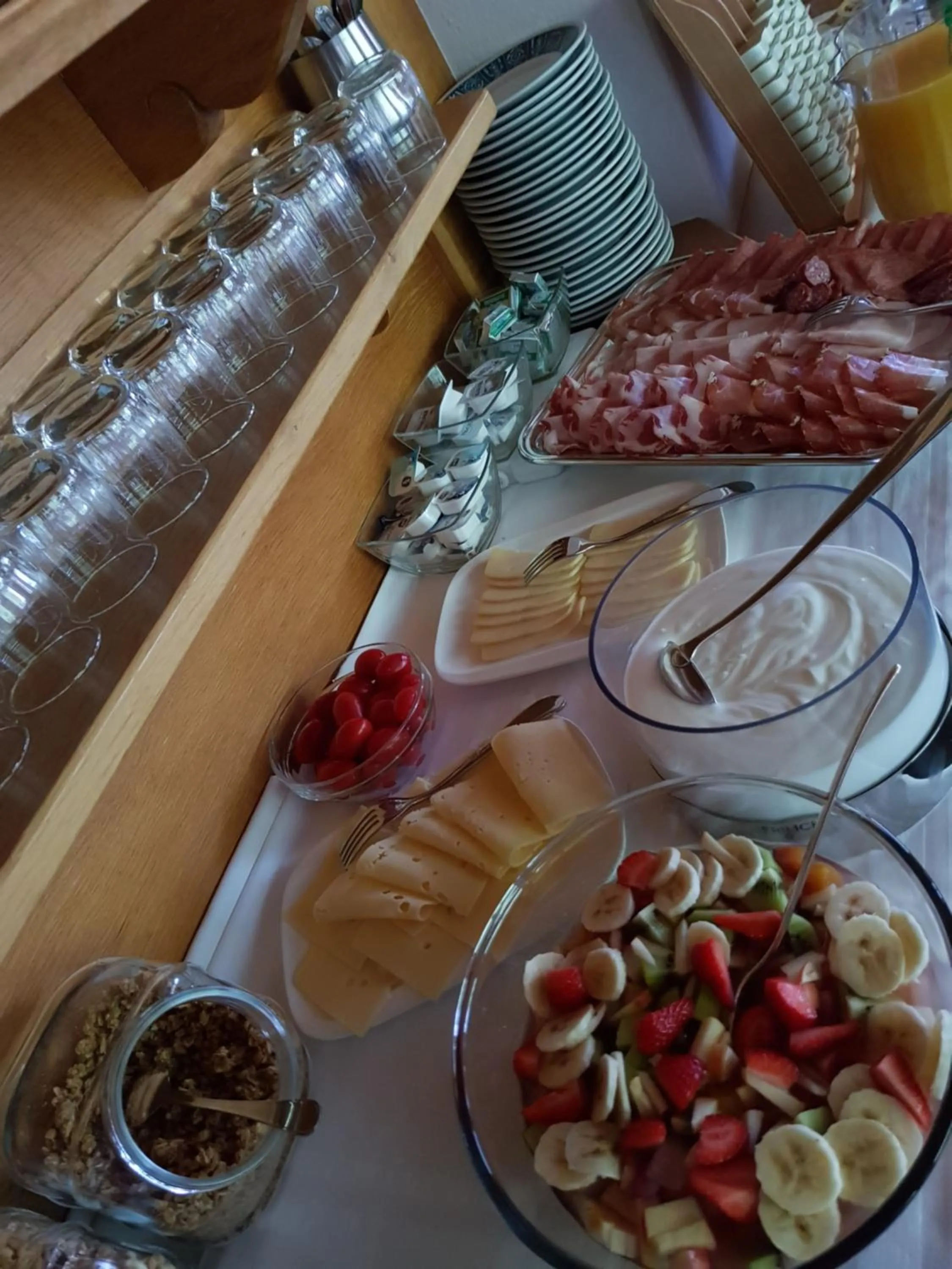 Buffet breakfast in Garni Rubens B&B