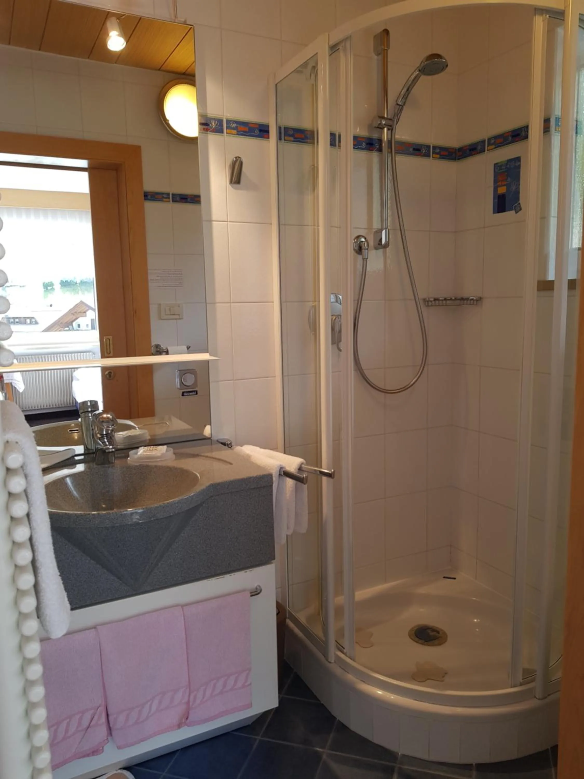 Bathroom in Garni Rubens B&B