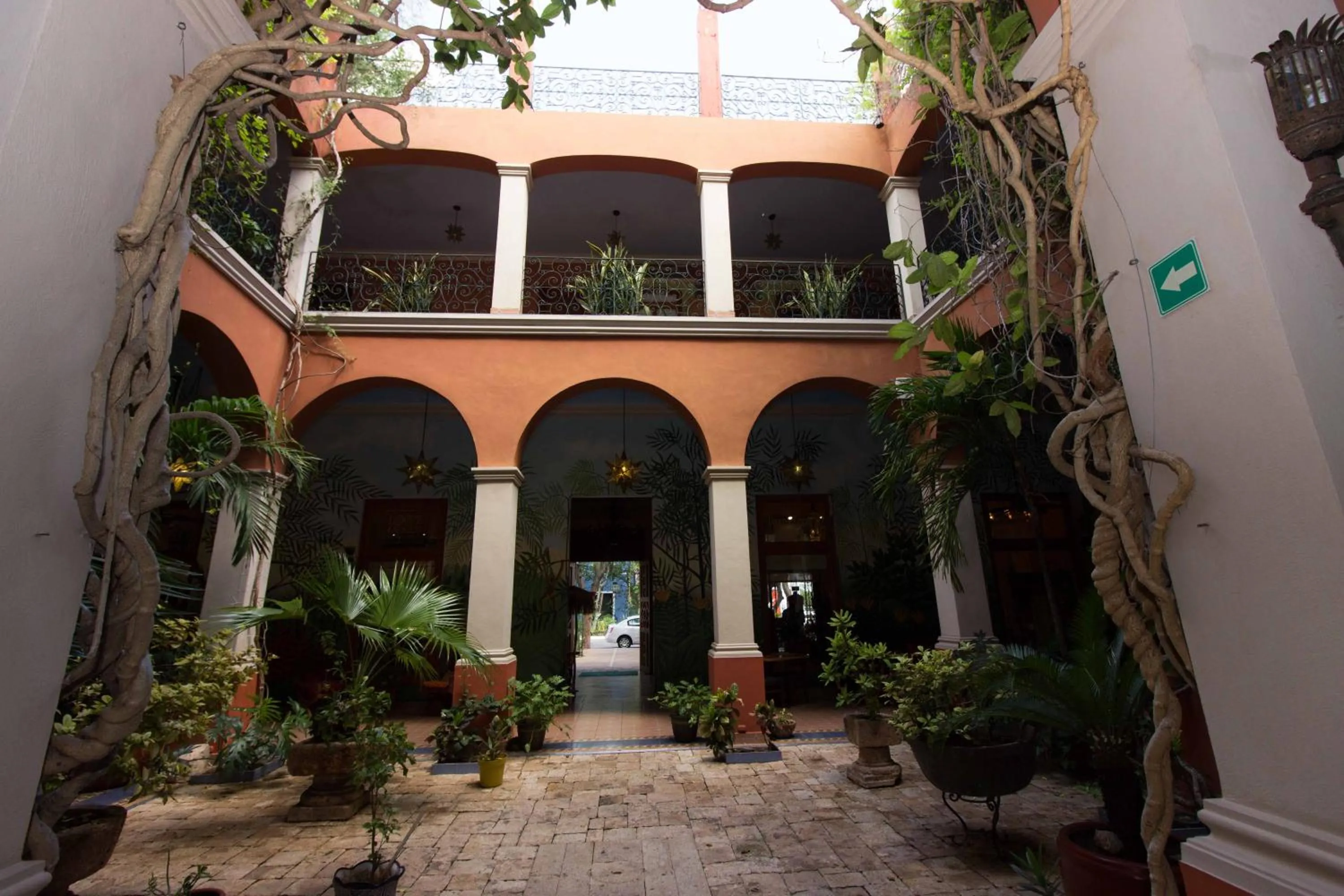 Property building in Hotel Boutique Casa San Angel