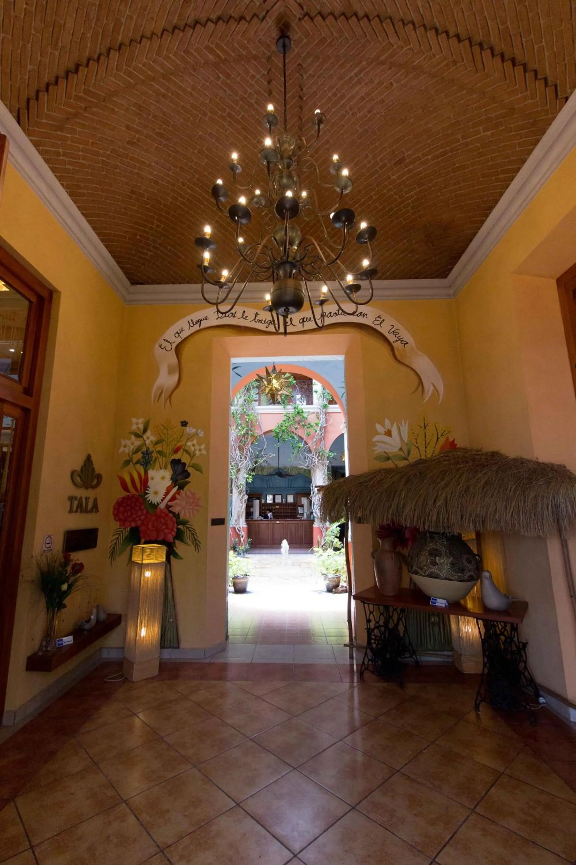Facade/entrance in Hotel Boutique Casa San Angel