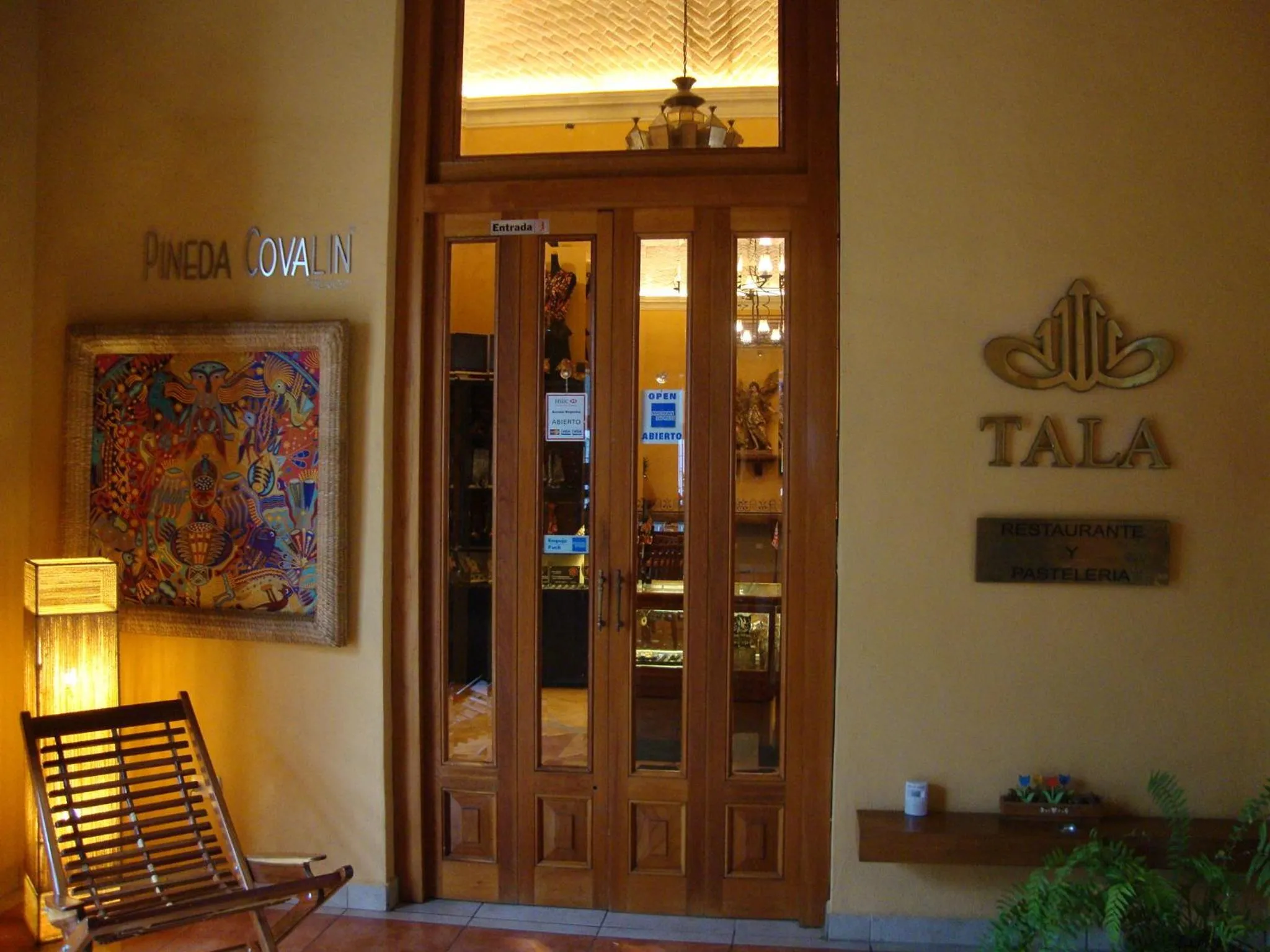 On-site shops in Hotel Boutique Casa San Angel