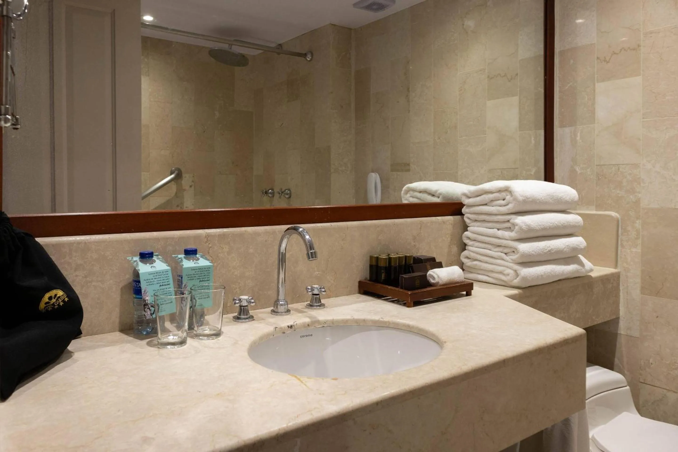 Bedroom in Hotel Caribe by Faranda Grand, a member of Radisson Individuals