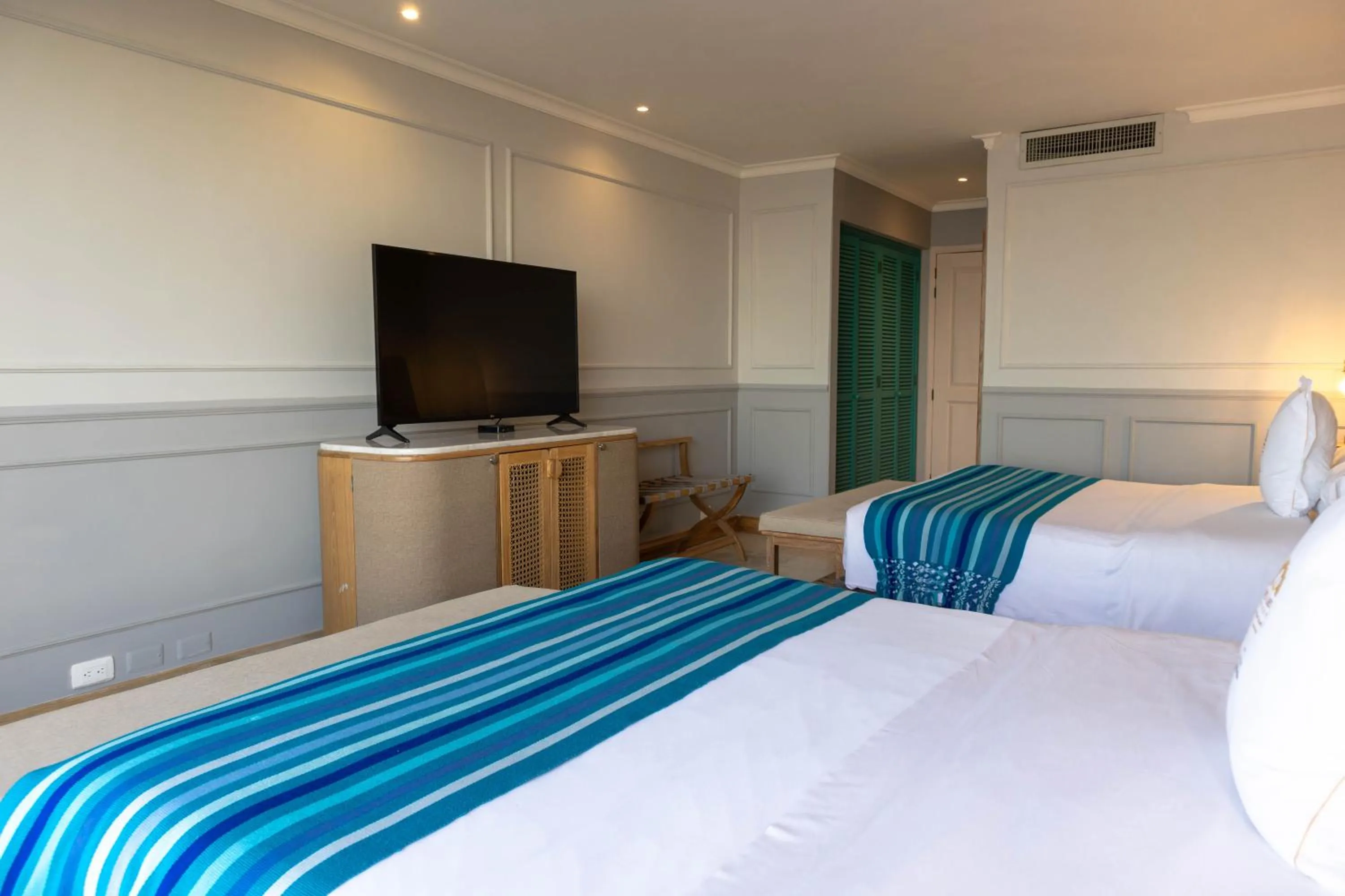 Bed in Hotel Caribe by Faranda Grand, a member of Radisson Individuals