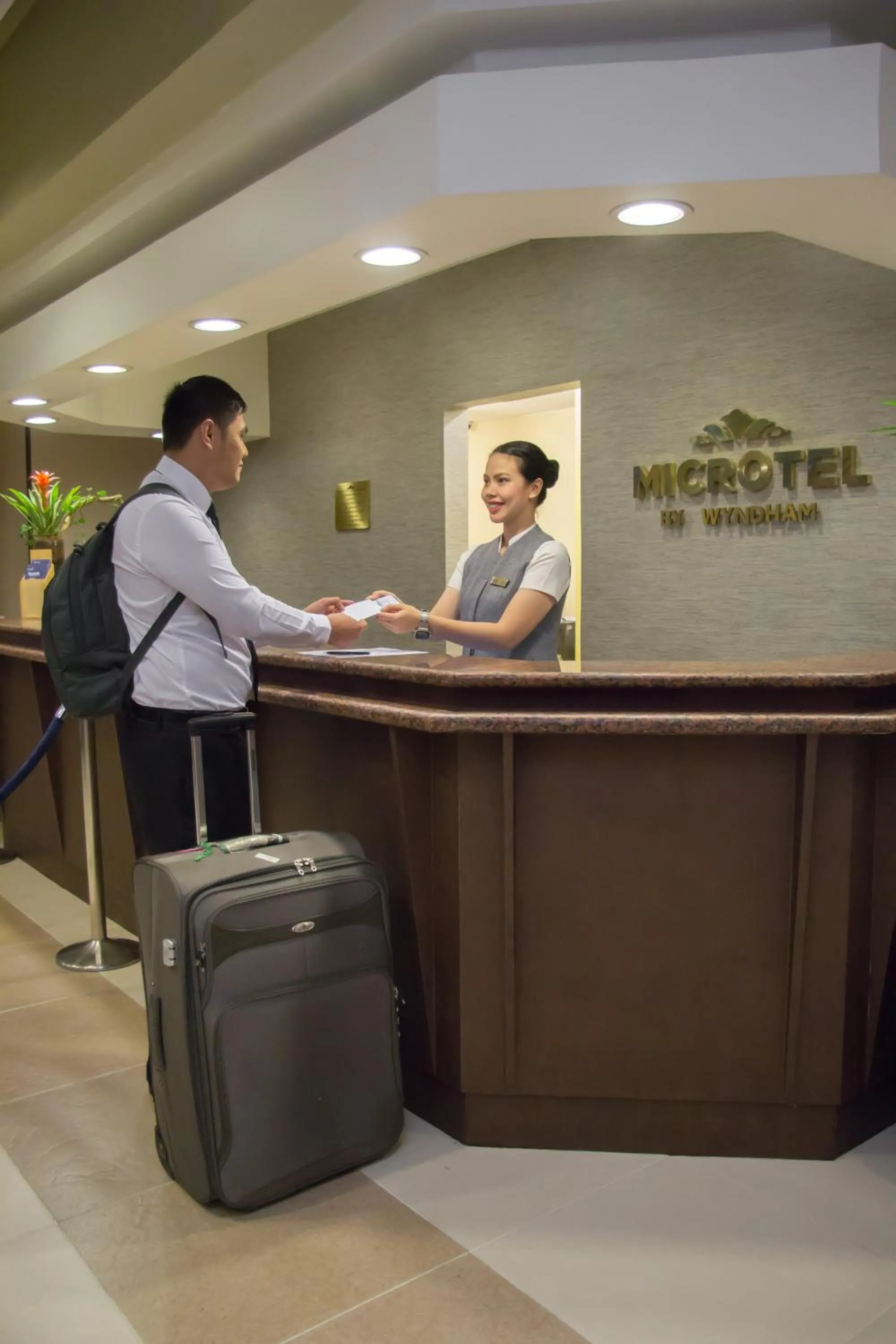 Lobby or reception in Microtel by Wyndham Mall of Asia