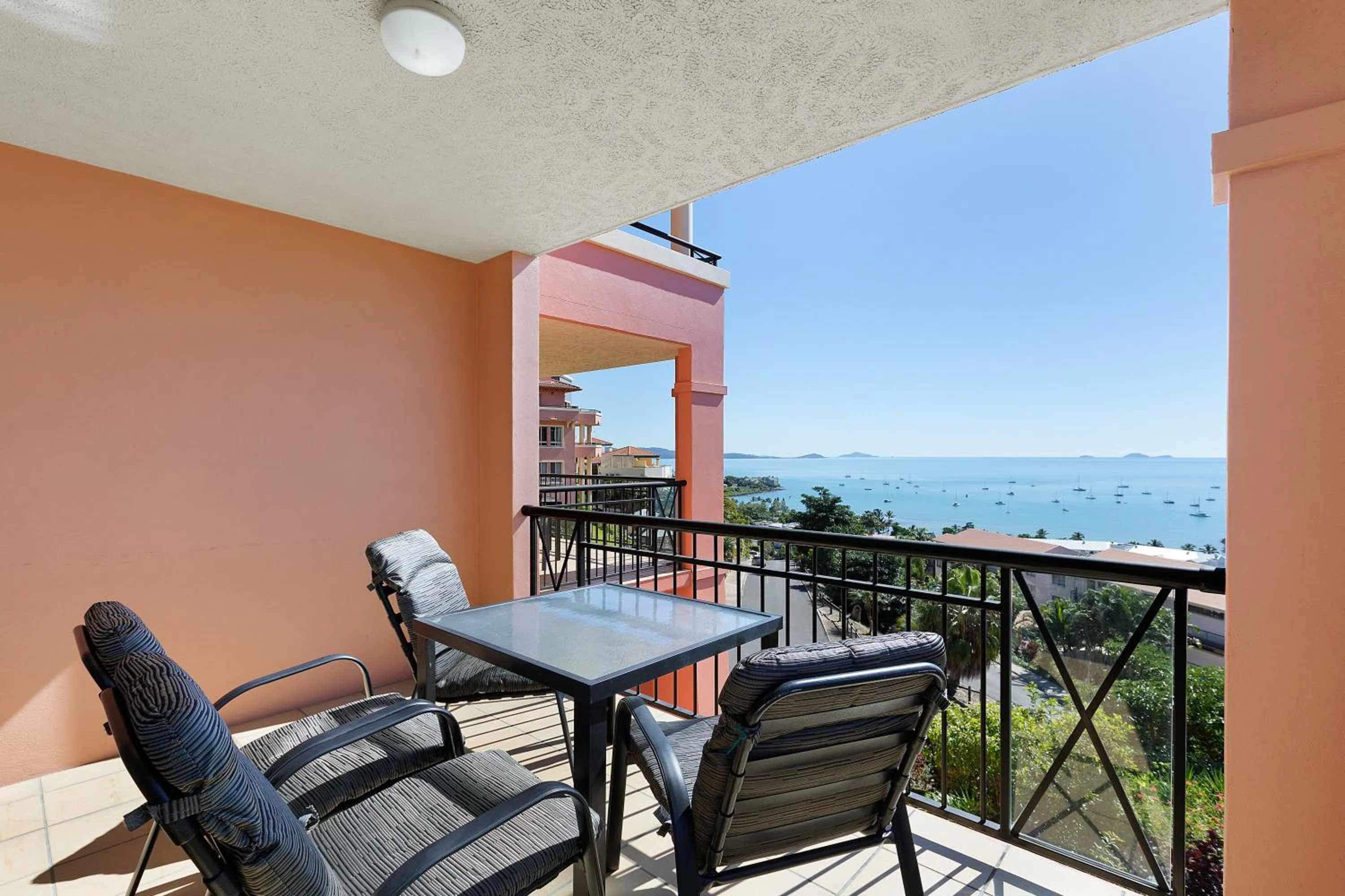 Sea view in Martinique Whitsunday Resort