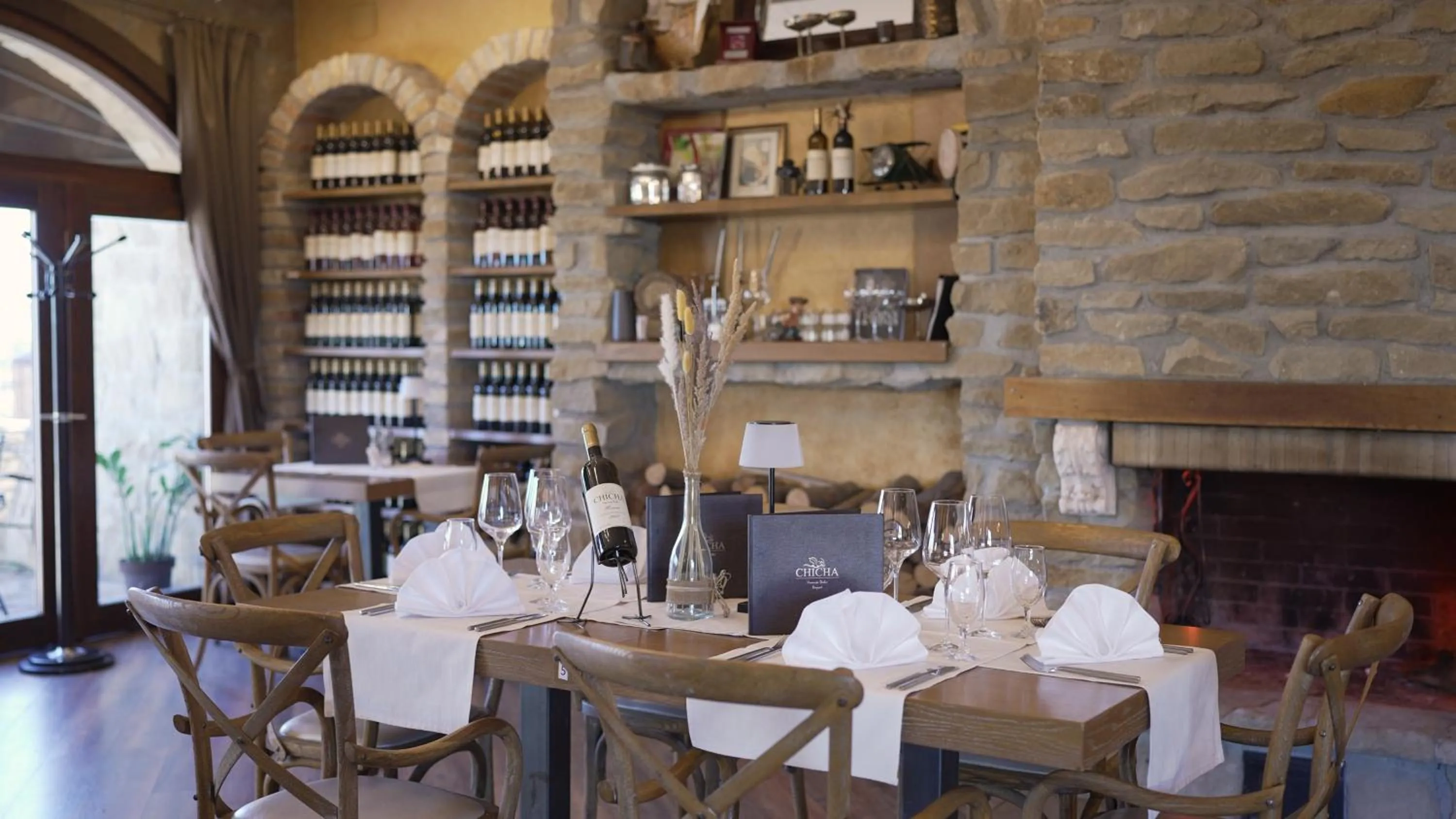 Restaurant/places to eat in Garni Hotel Chicha - Winery ŠKRBIĆ