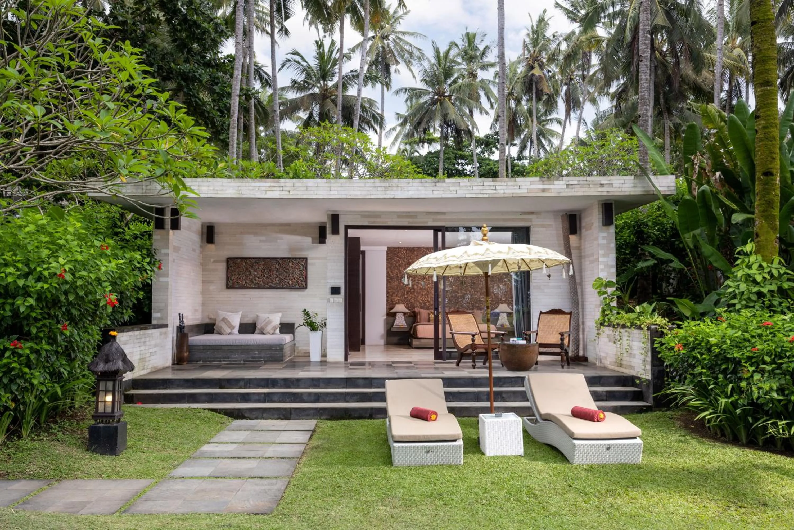 Beach Villa in Kelapa Retreat & Spa