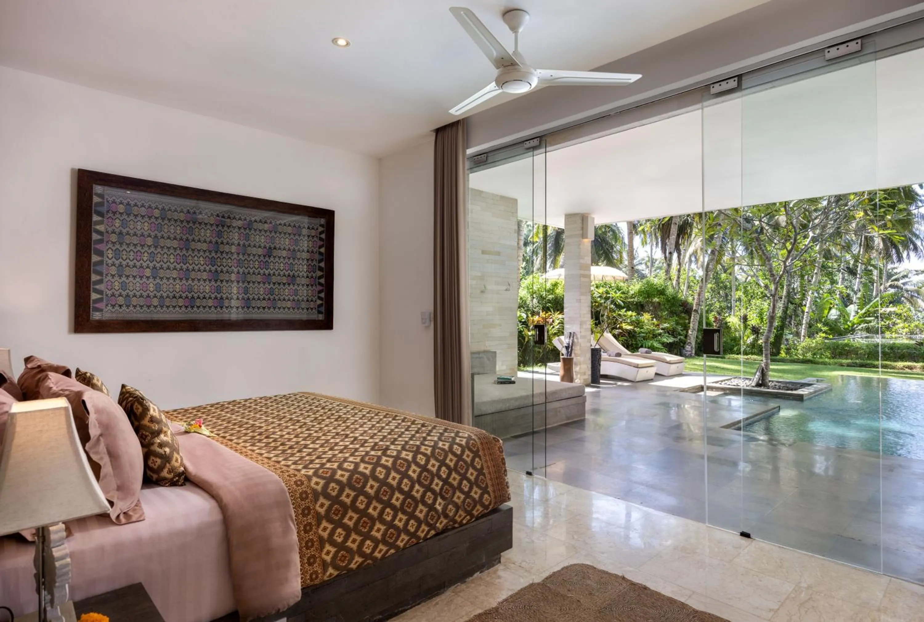 One-Bedroom Ocean Pool Villa in Kelapa Retreat & Spa