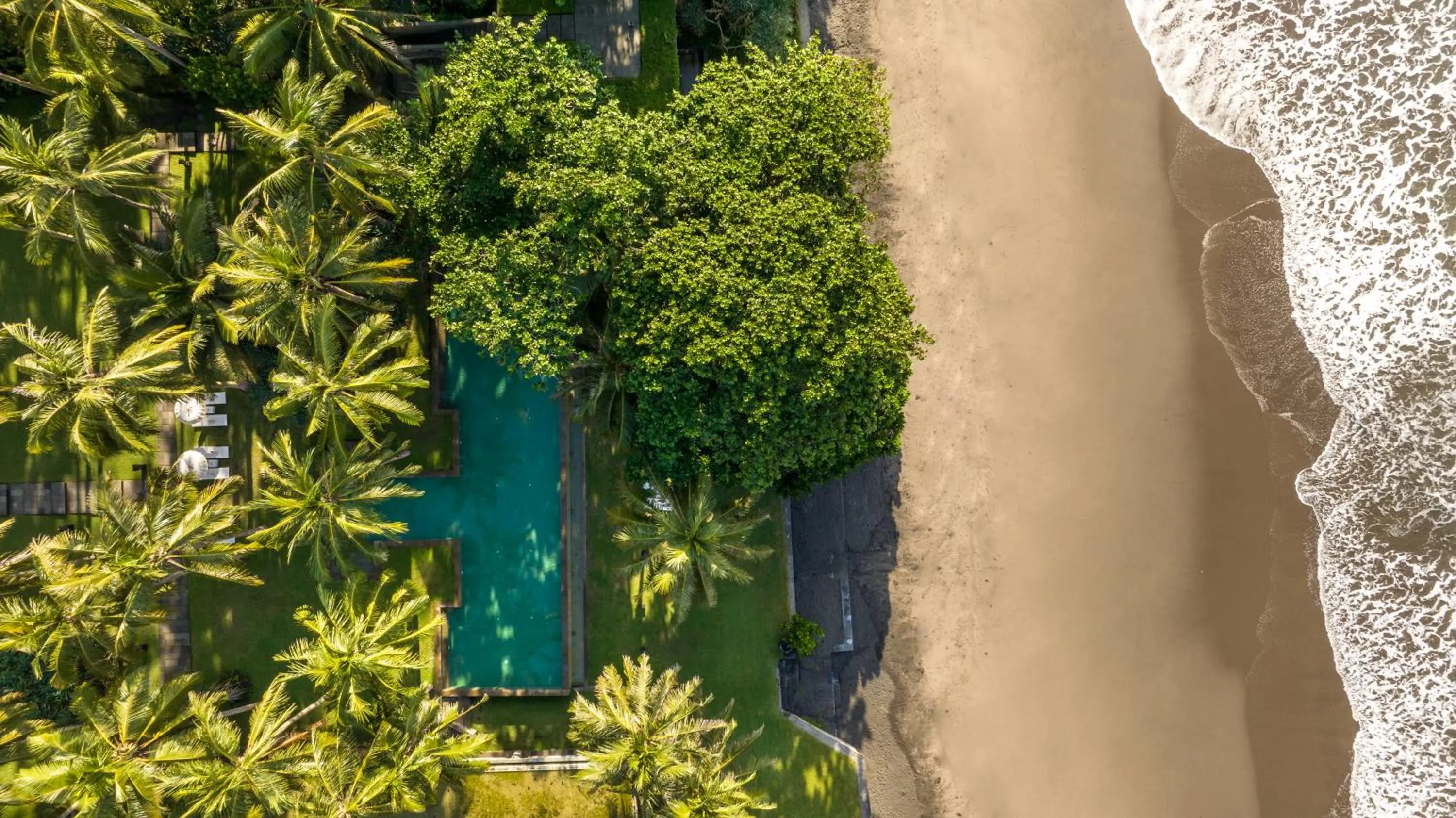 Swimming pool in Kelapa Retreat & Spa