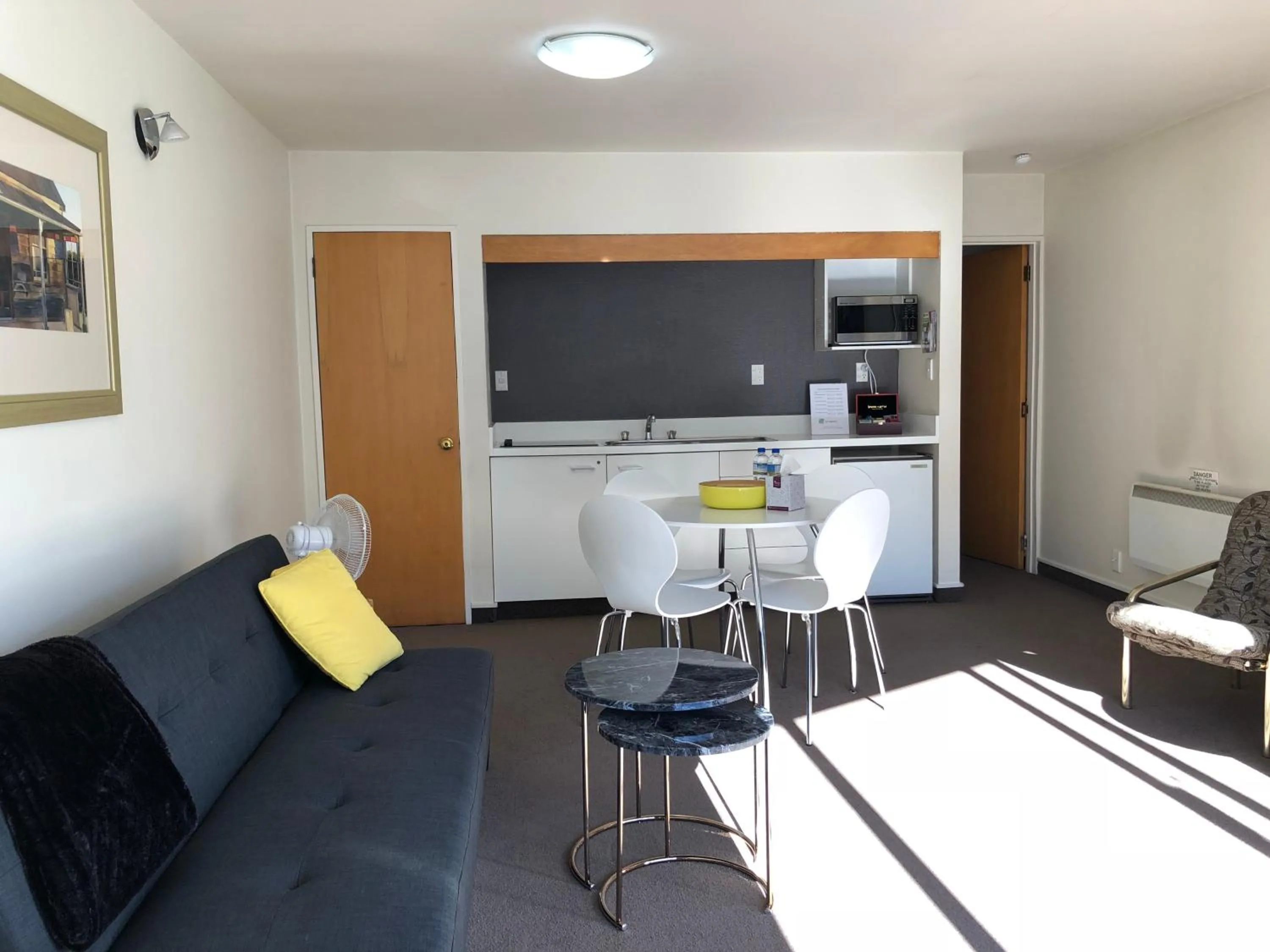 Kitchen or kitchenette in Amity Serviced Apartments