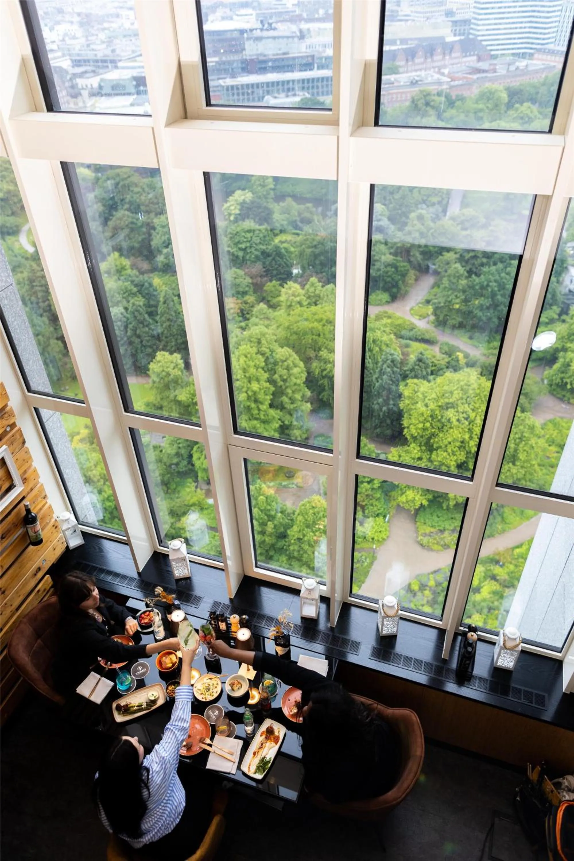 Restaurant/places to eat in Radisson Blu Hotel, Hamburg