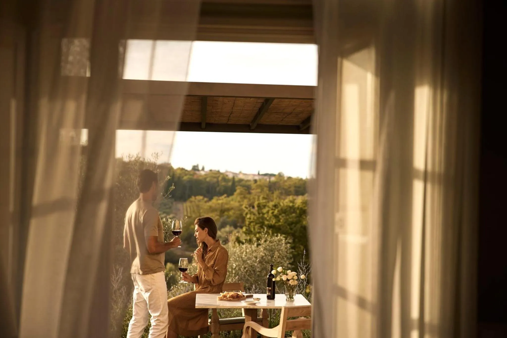 Property building in COMO Castello Del Nero