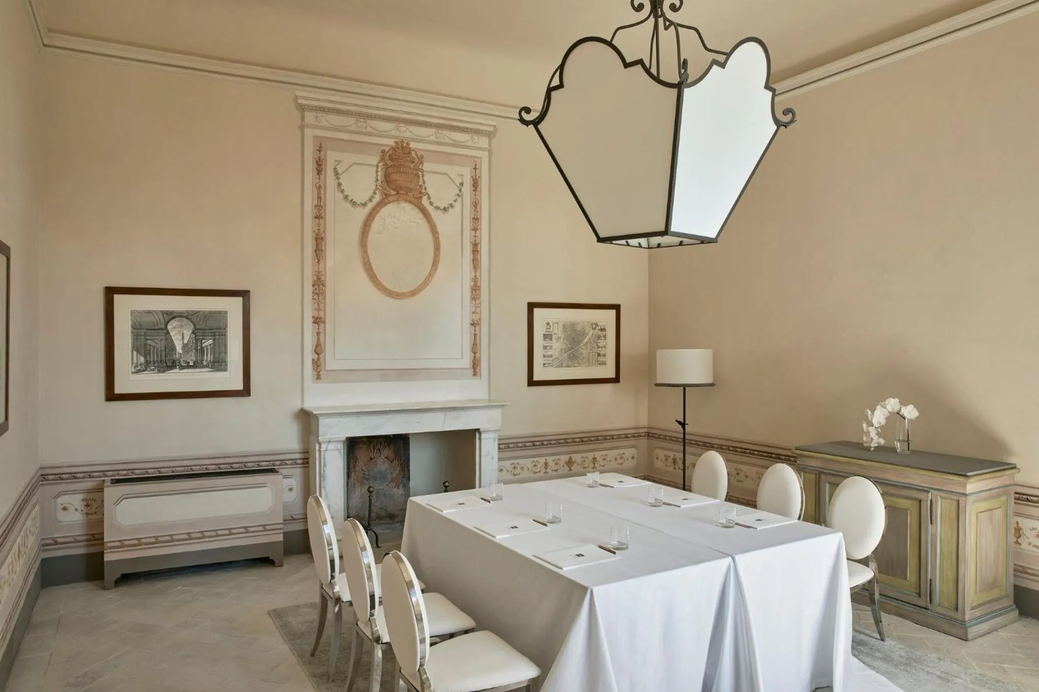 Business facilities in COMO Castello Del Nero