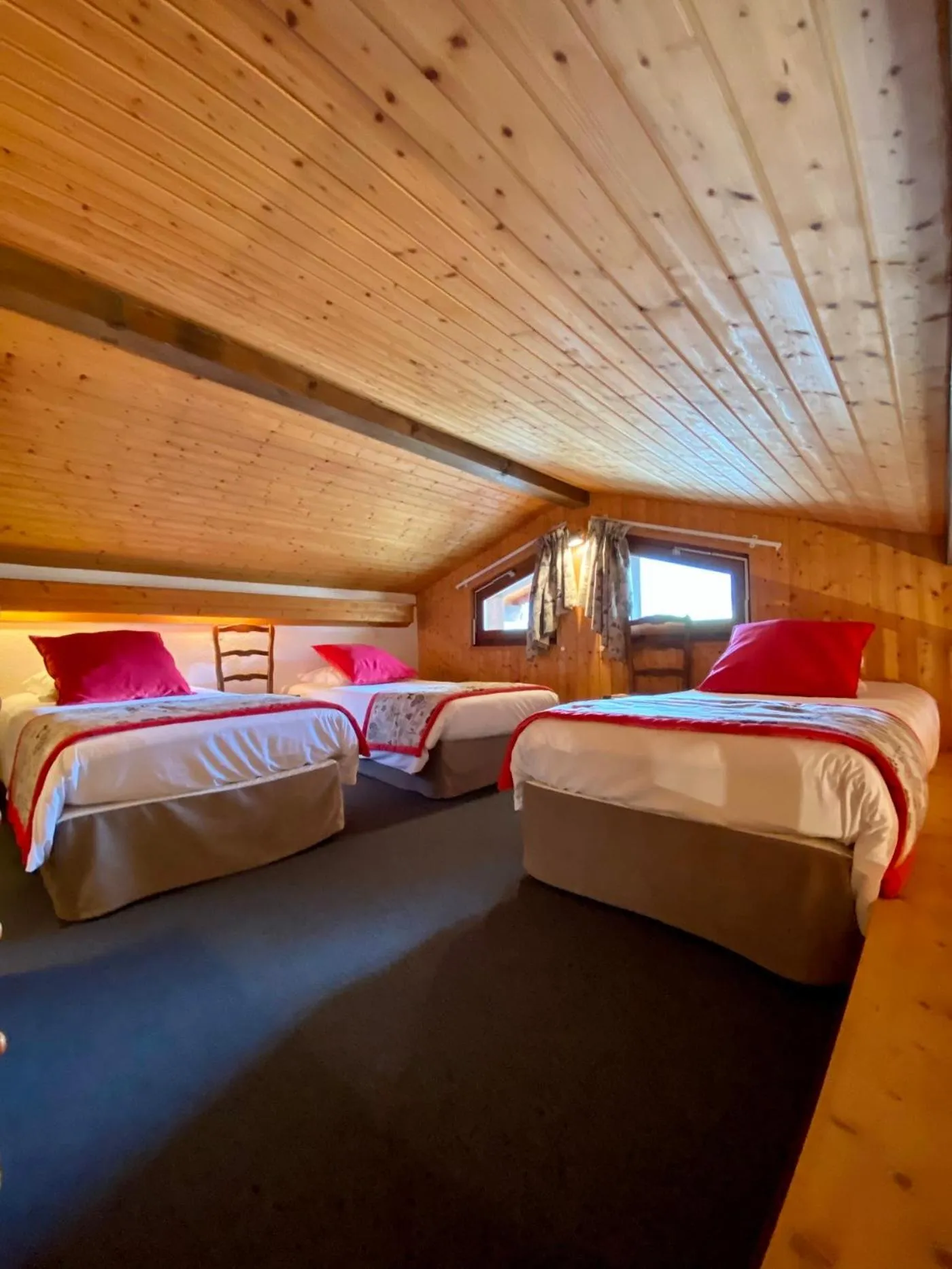 Bedroom, Bed in Hotel Les Bruyères
