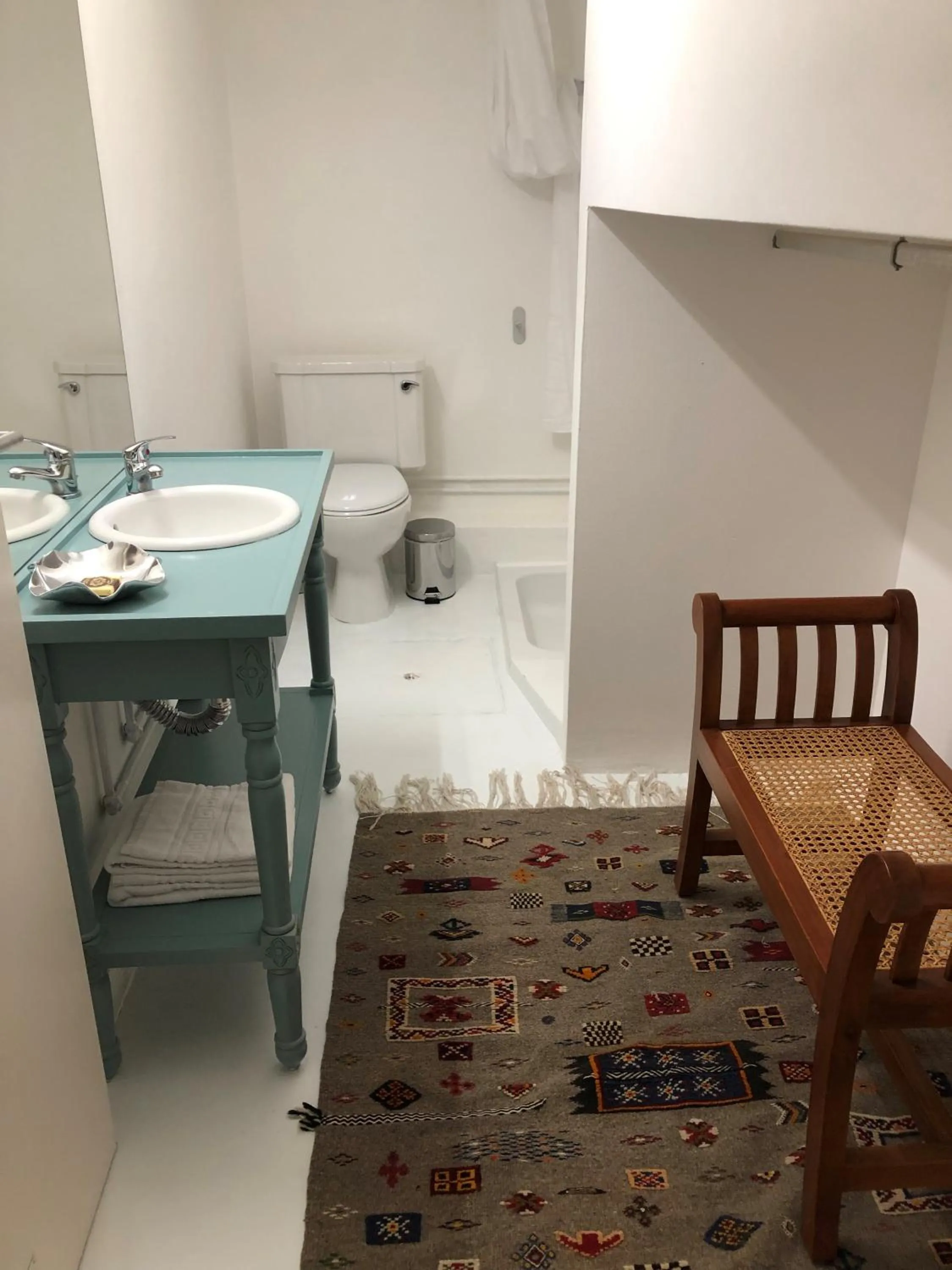 Bathroom in PortoSense Almada