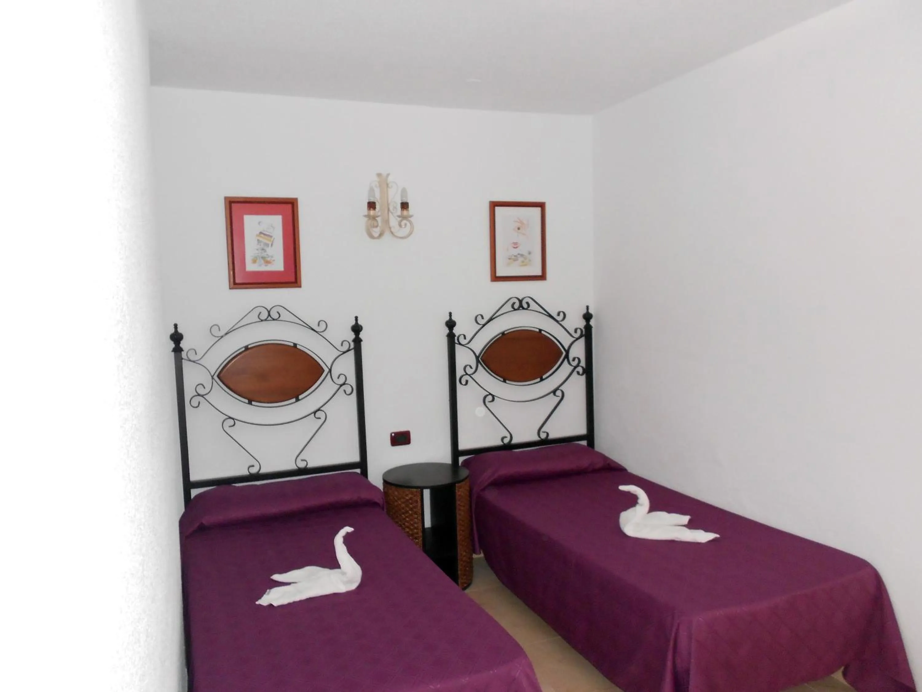 Bedroom in Bungalows Rebecca Park