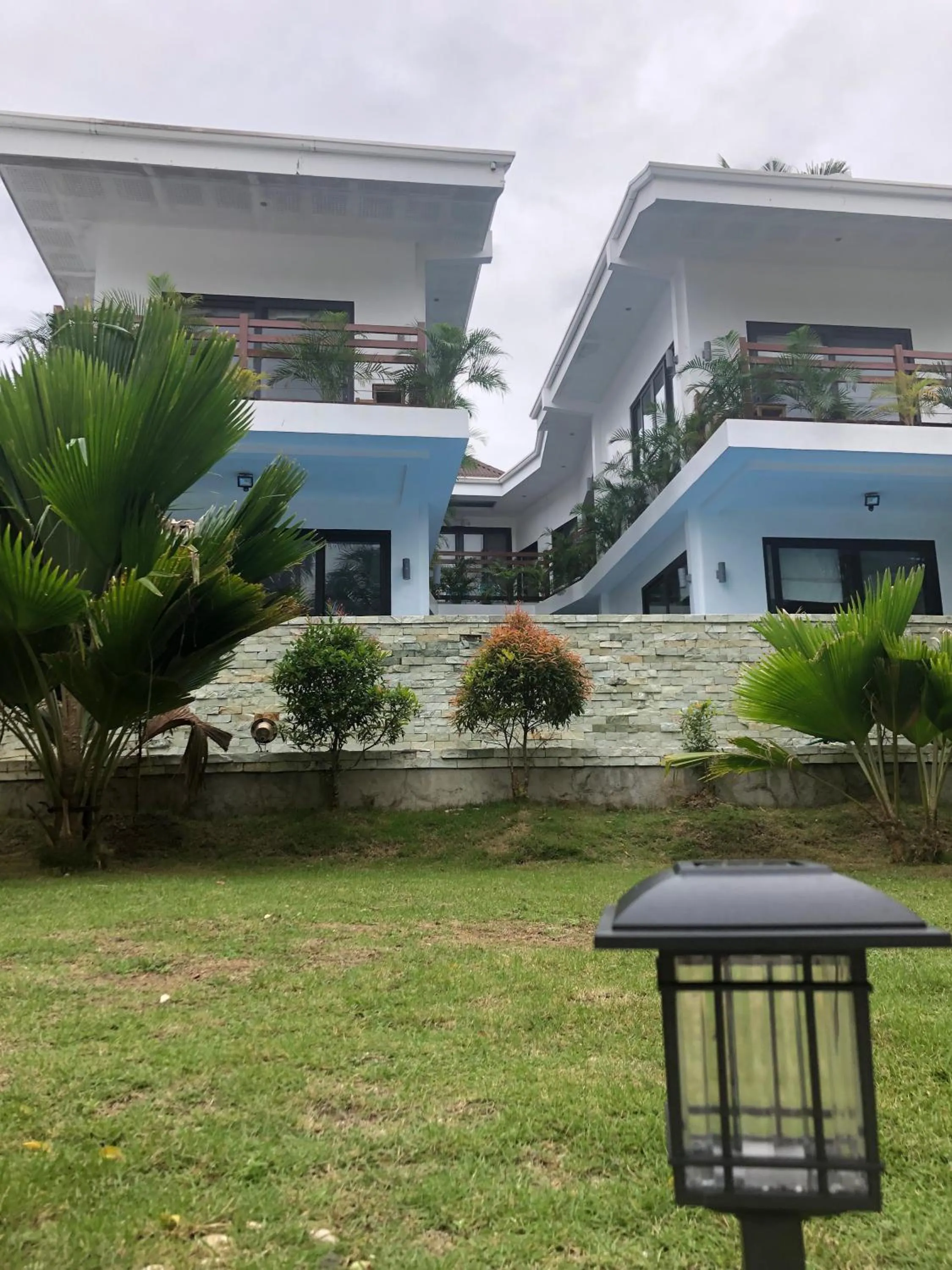 Property building in The Whitehouse by the Sea