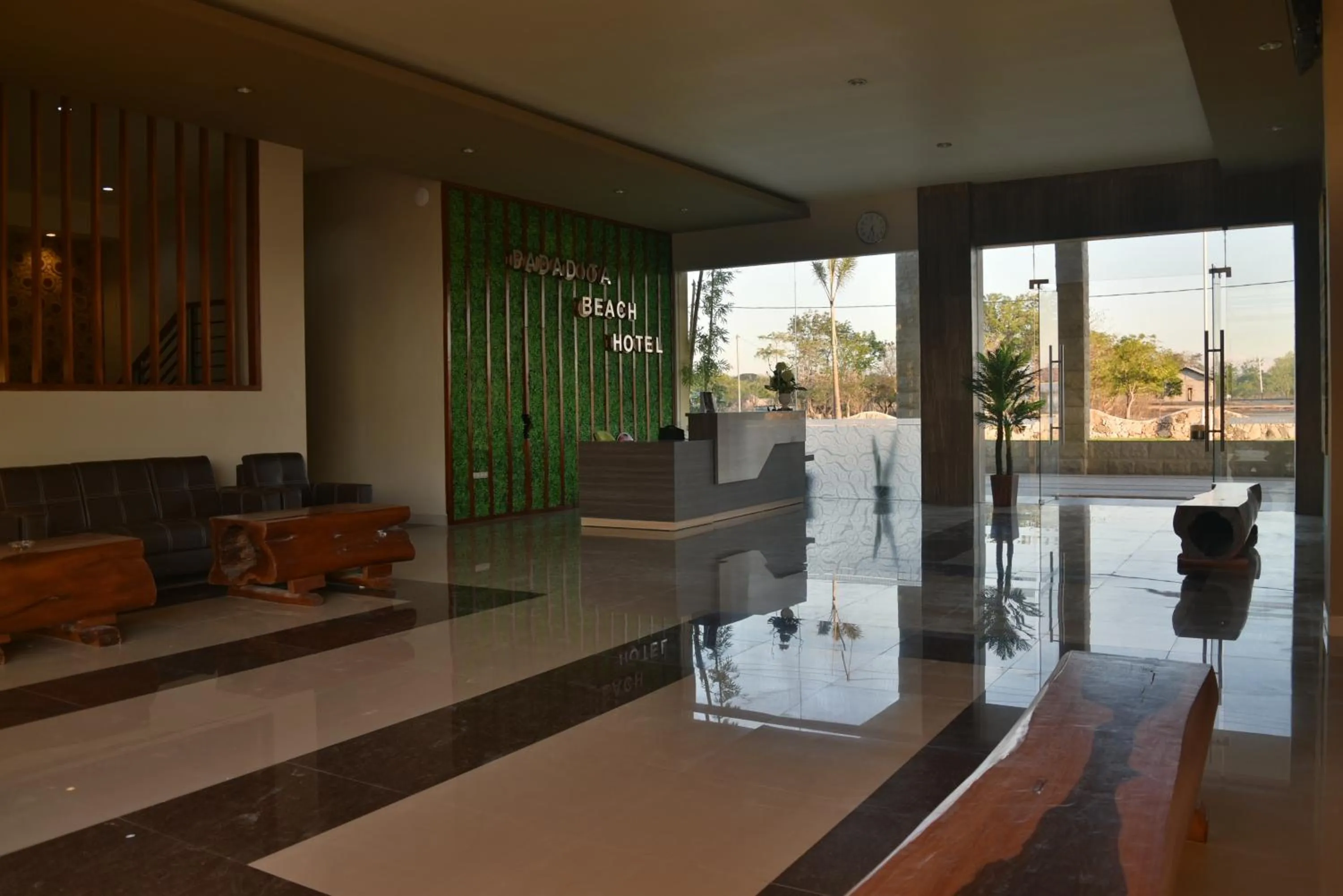 Lobby or reception in Padadita Beach Hotel