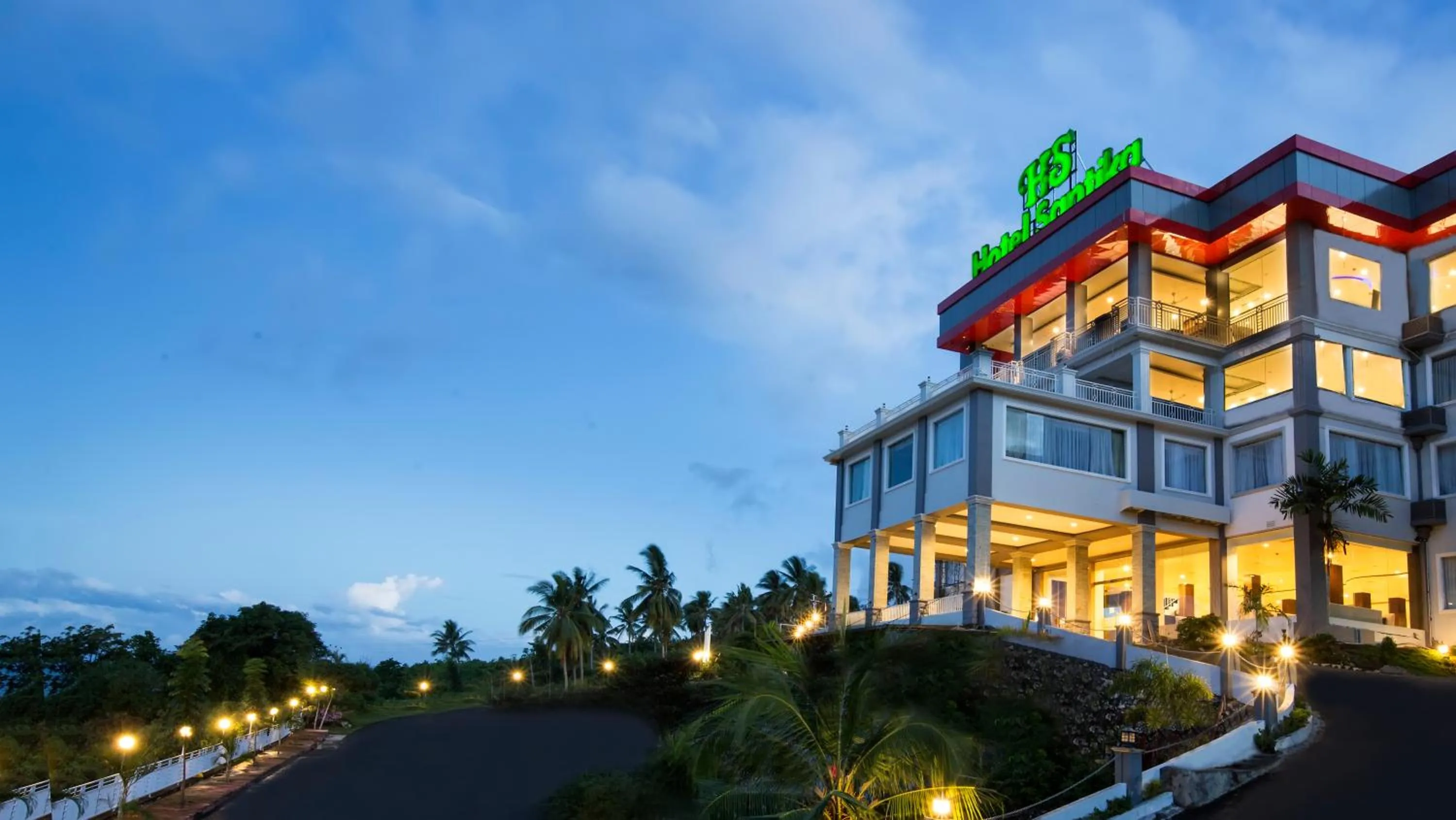 Property building in Hotel Santika Luwuk - Sulawesi Tengah