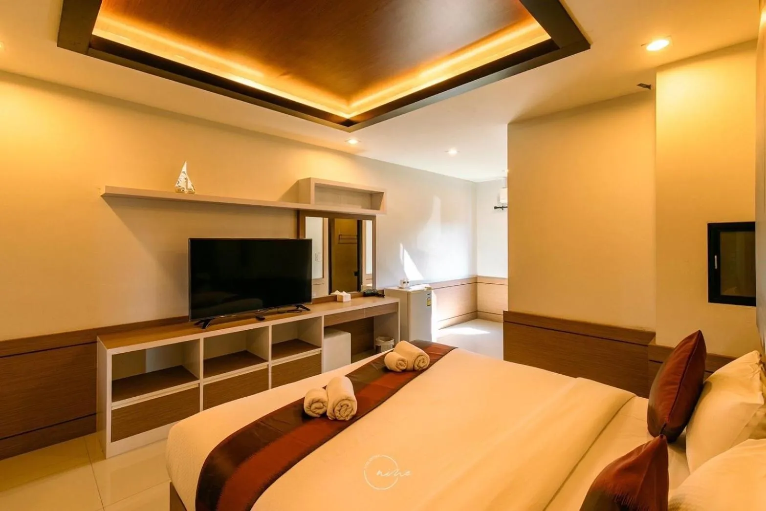 Bed in River Hotel Pattani