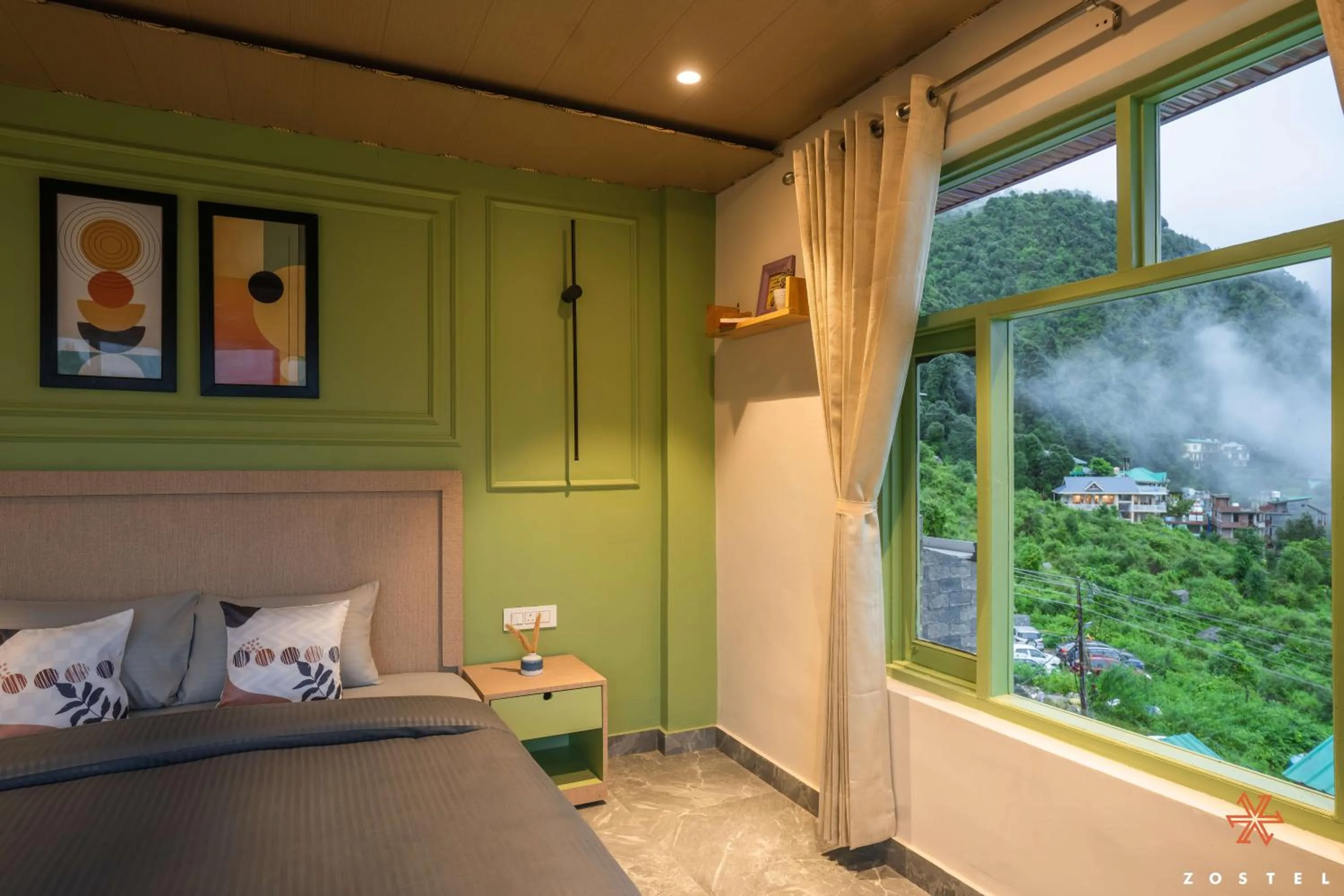 Bed in Zostel Dharamkot