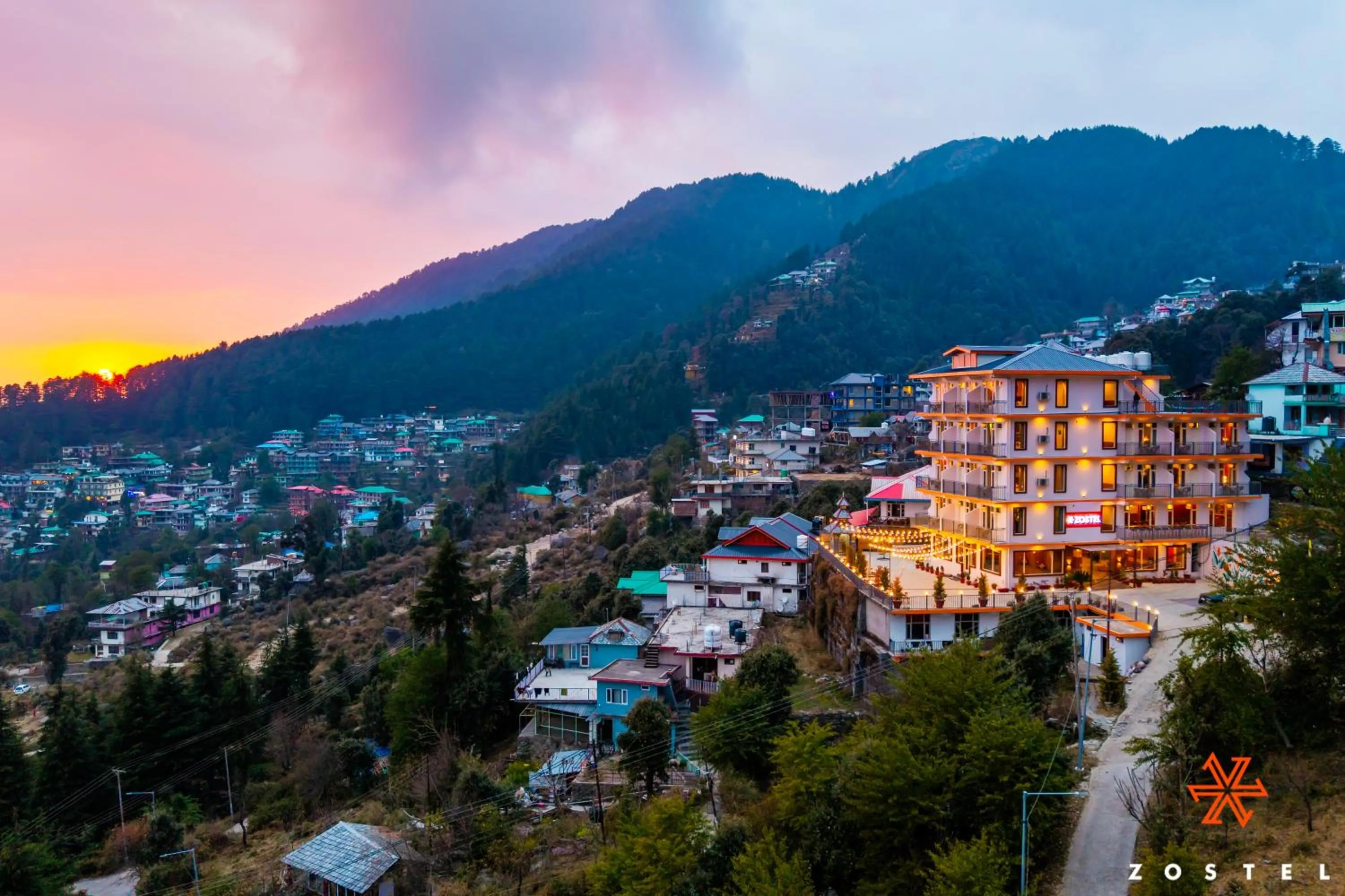 Sunrise in Zostel Dharamkot