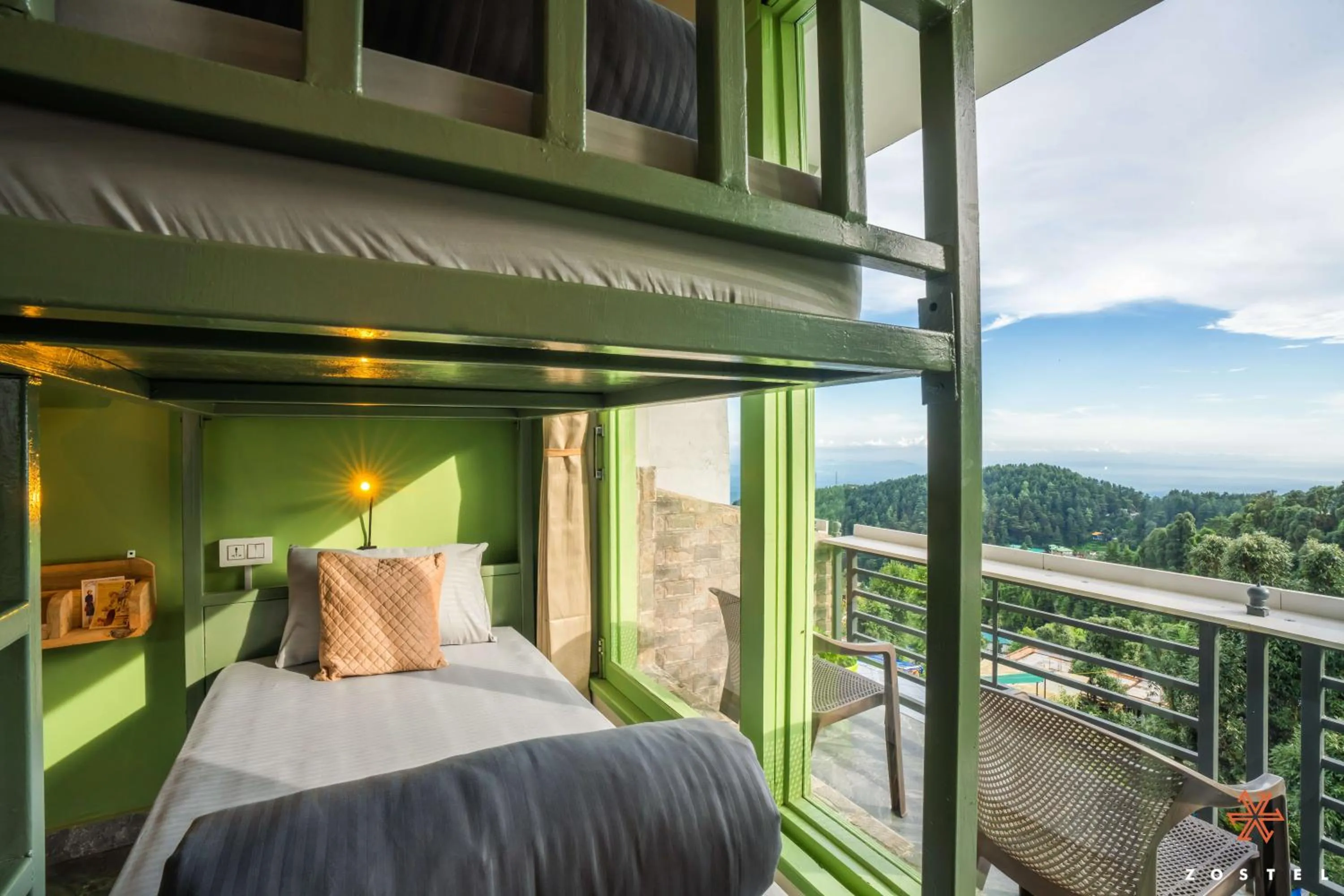 Bed in Zostel Dharamkot