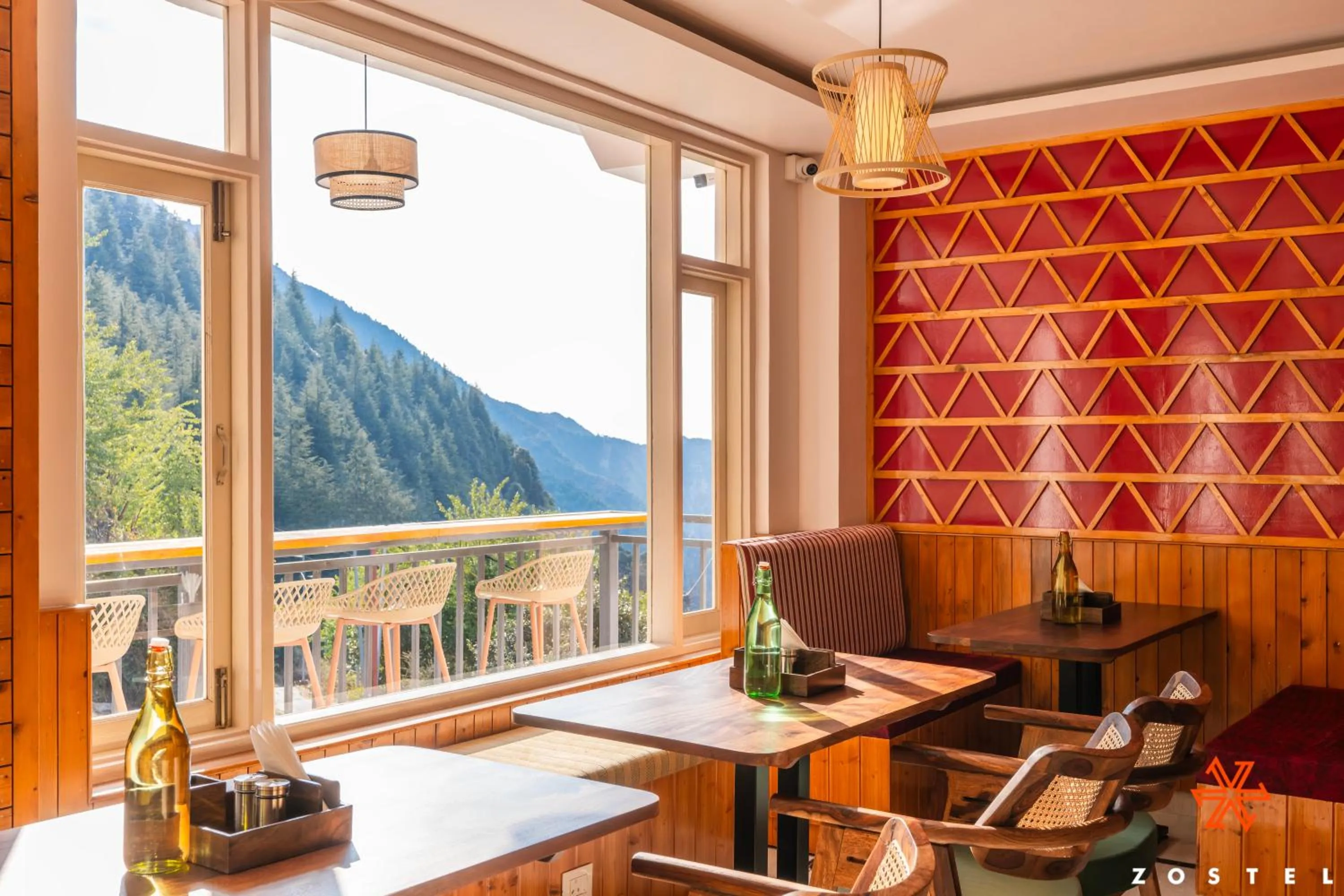 Day in Zostel Dharamkot