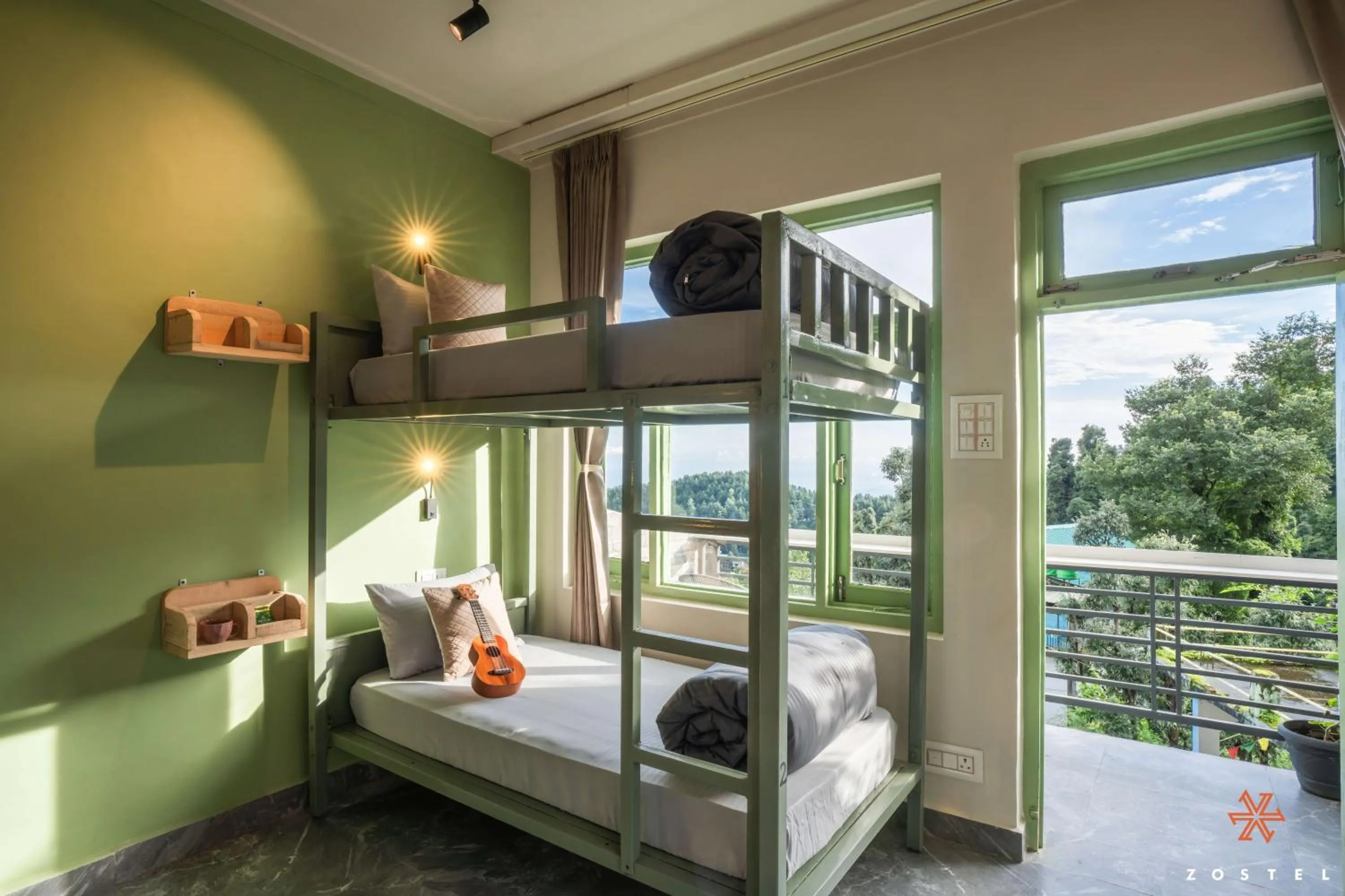 Bed in Zostel Dharamkot