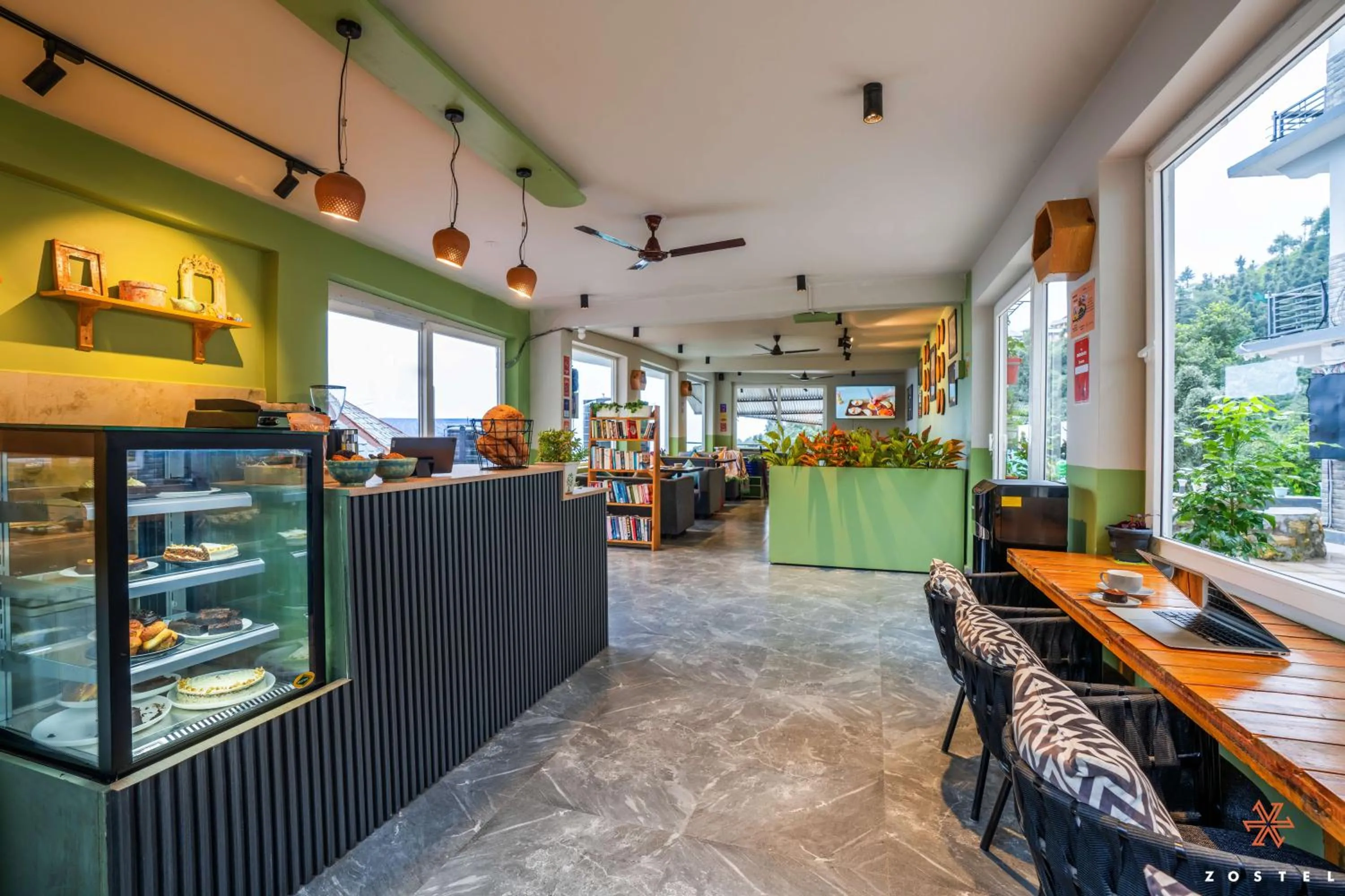 Restaurant/places to eat in Zostel Dharamkot