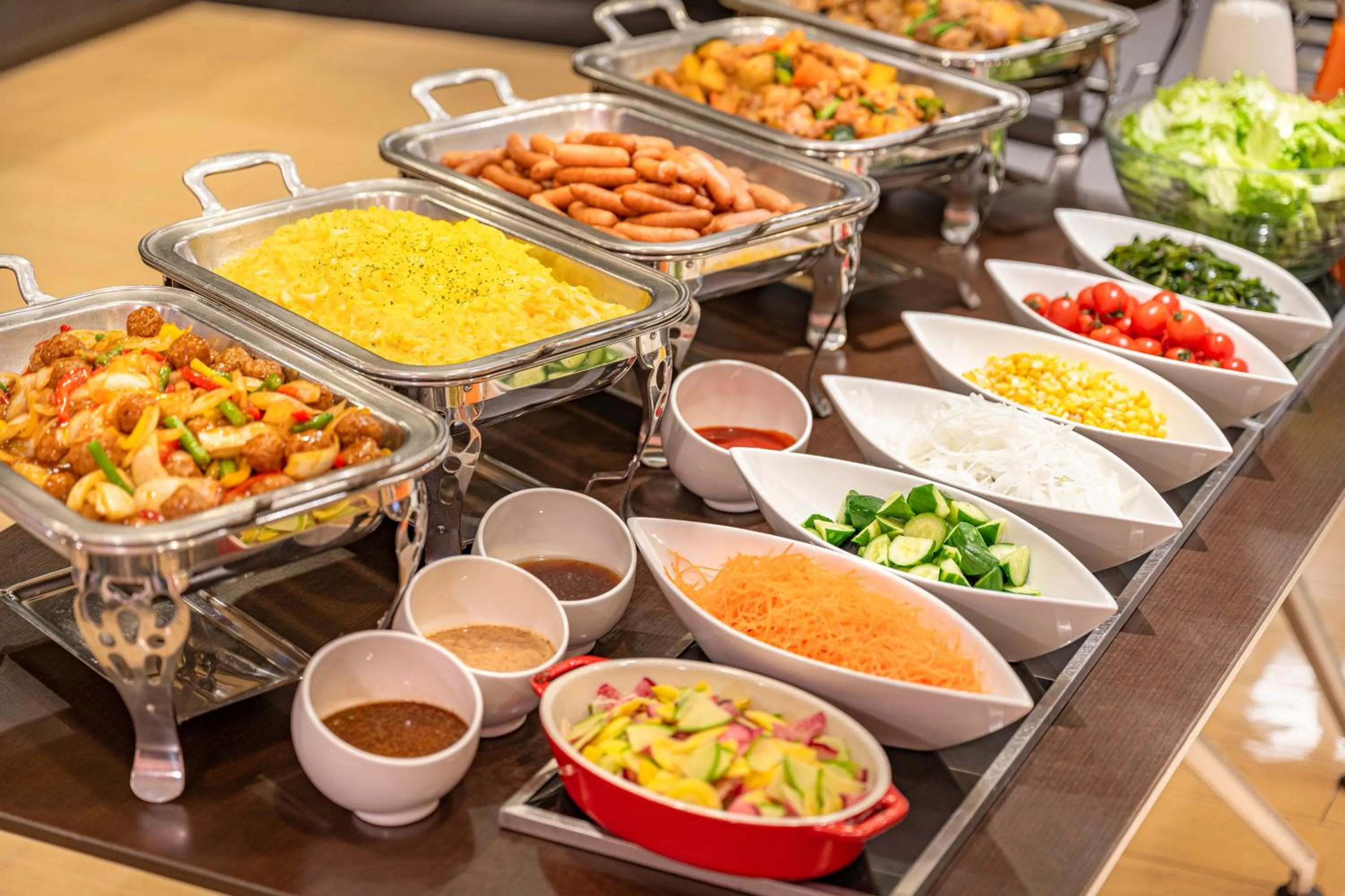 Breakfast in Candeo Hotels Ueno Park