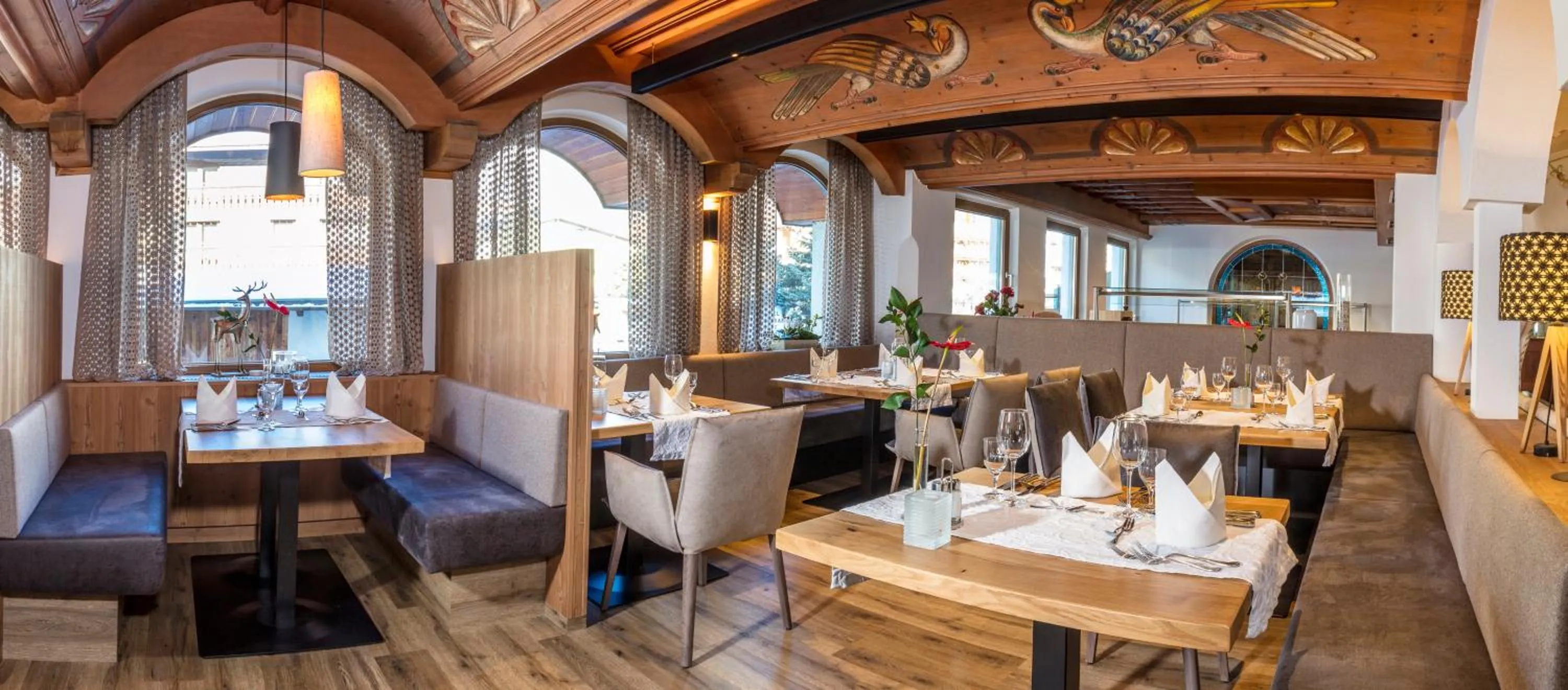 Restaurant/places to eat in Hotel Hubertus