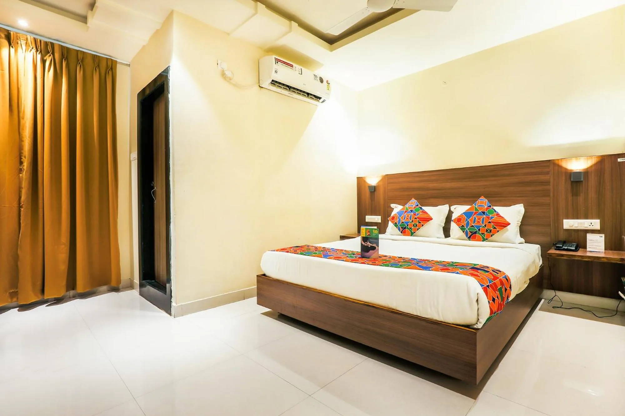 Bedroom, Bed in FabHotel RR Grand - Next to Trendset Mall
