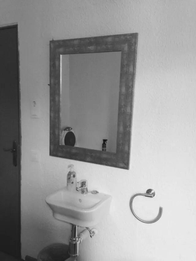 Bathroom in Hostal Delfos