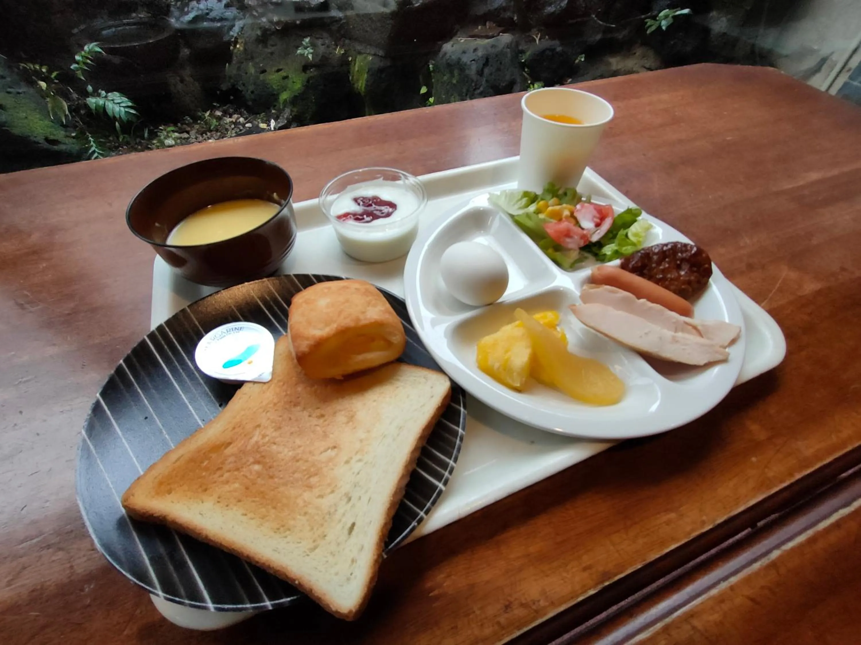 Buffet breakfast in Hotel Edoya