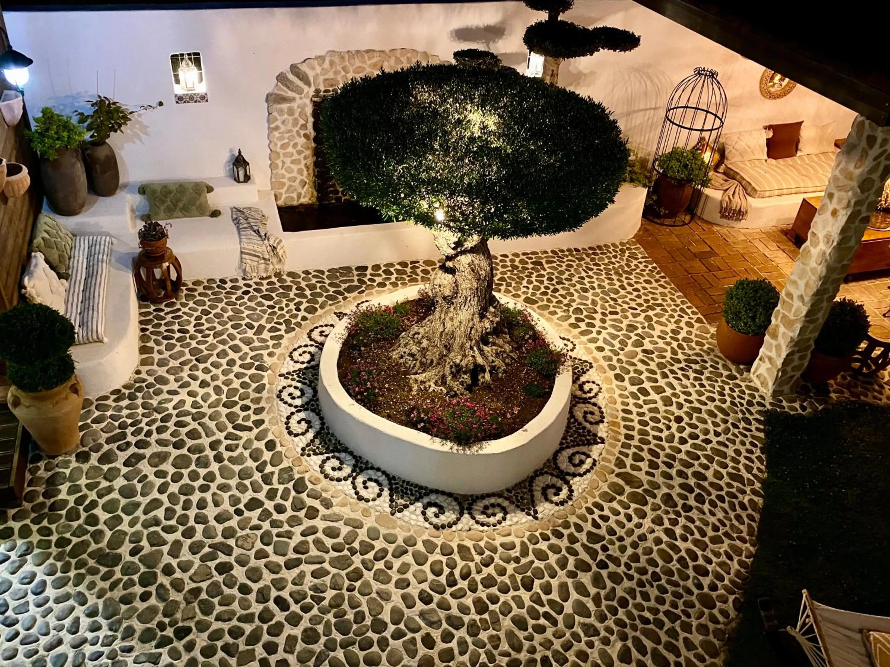 Seating area in Casa de oro Alma