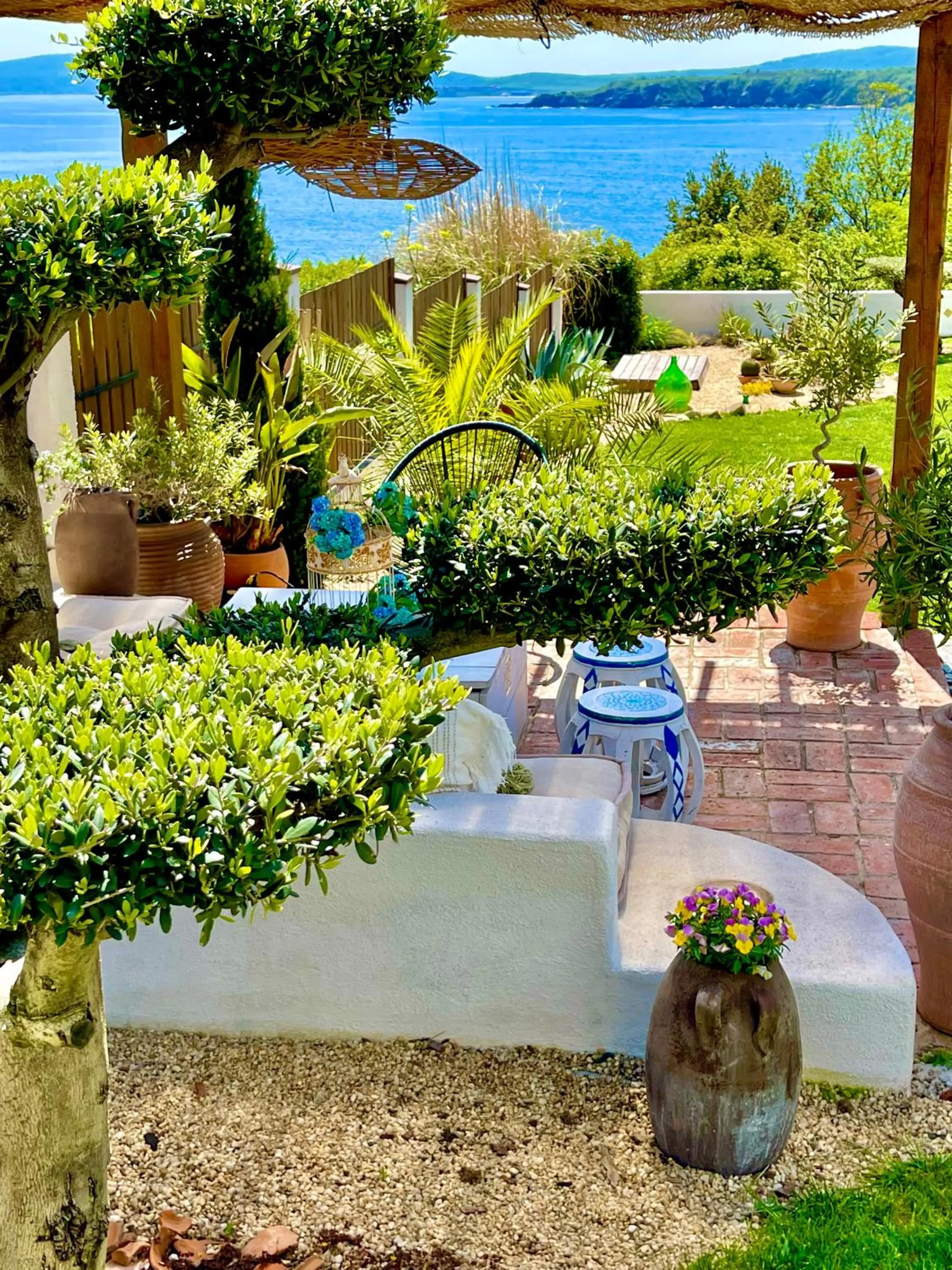Seating area in Casa de oro Alma