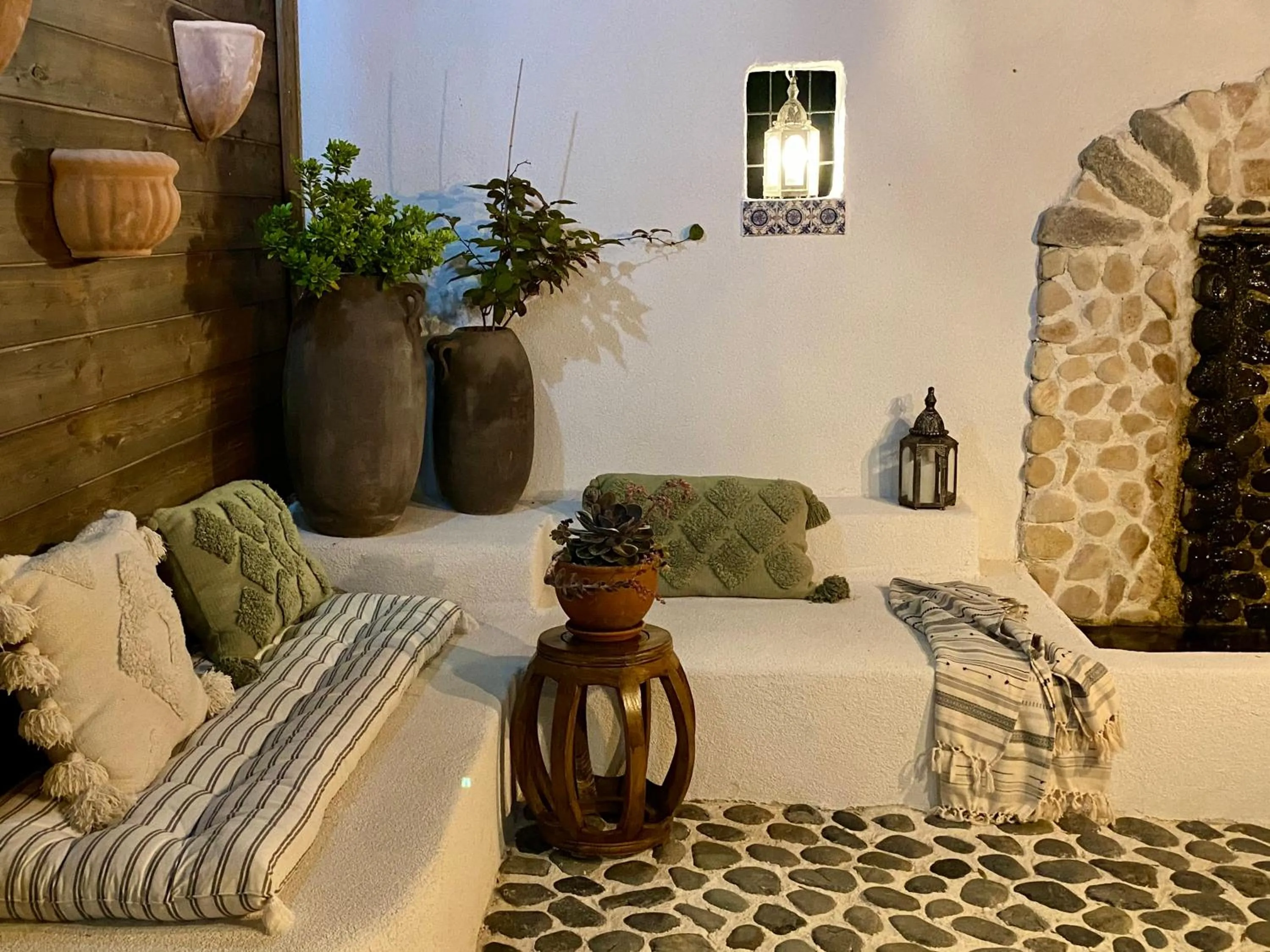 Patio, Bed in Casa de oro Alma